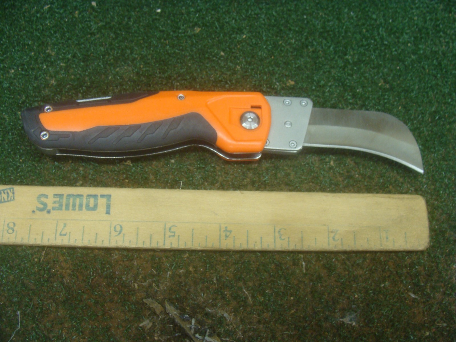 Klein Tools 44218 Folding Cable Skinning Utility Hawkbill Knife - GOOD SHAPE
