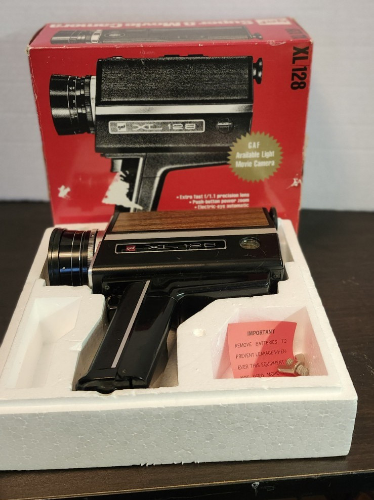GAF XL 128 Motion Picture Super 8 Camara  Tested