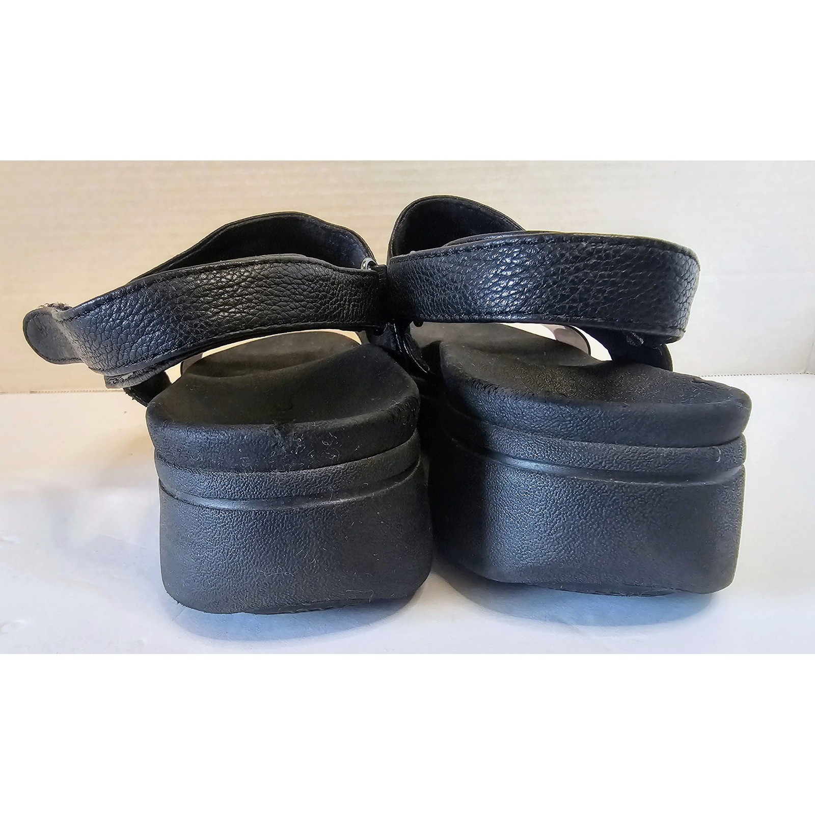 Vionic Karleen Platform Sandals Black Leather Adjustable Straps EU 41 US 9