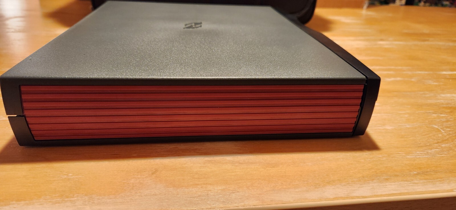 Network Associates Snifferbook with Original Carrying Case Excellent Condition