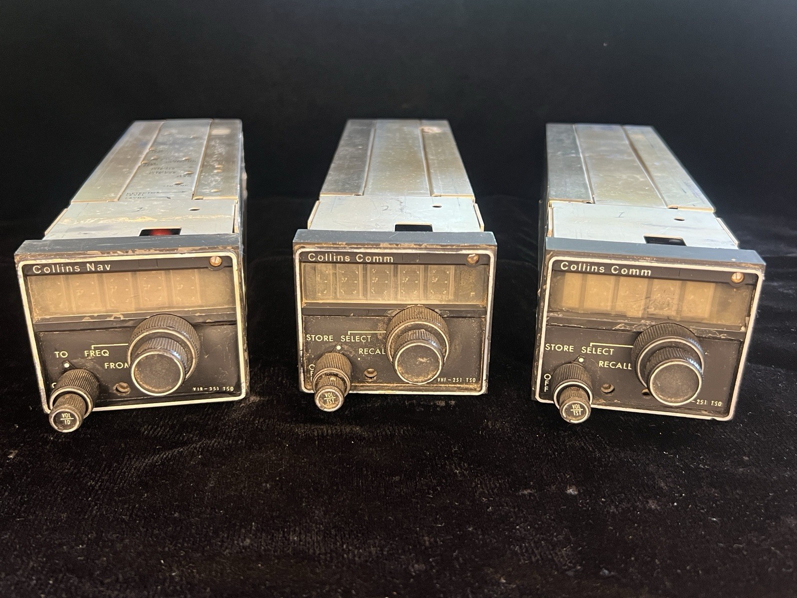 Micro Line Collins VHF 250,2 ea. + 1 ea. VIR 351 NAV Aircraft Radios, As-removed