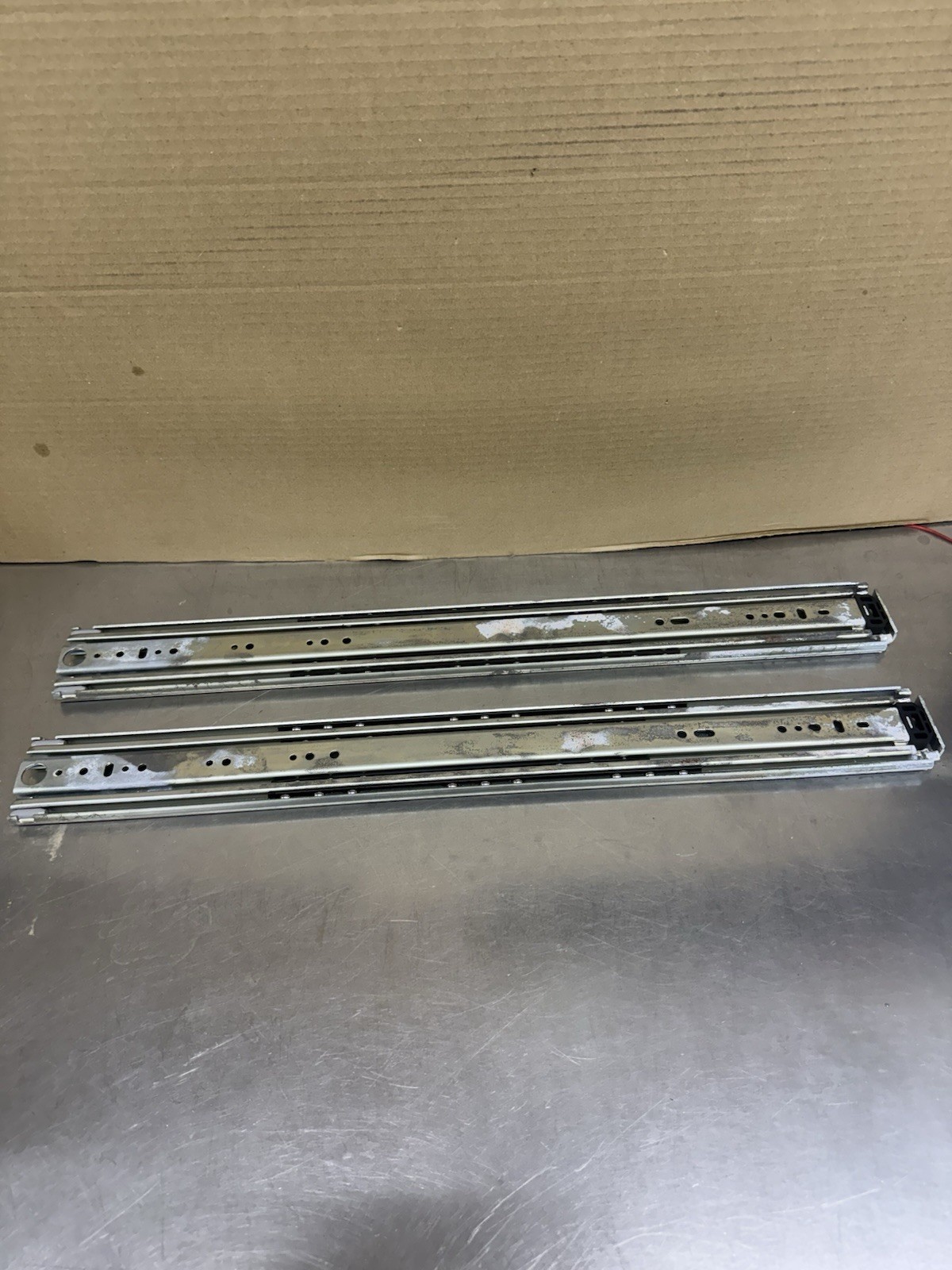 Accuride C 9301-28P Drawer Slide Pair 28” 500lb Weight Cap New Surplus Read