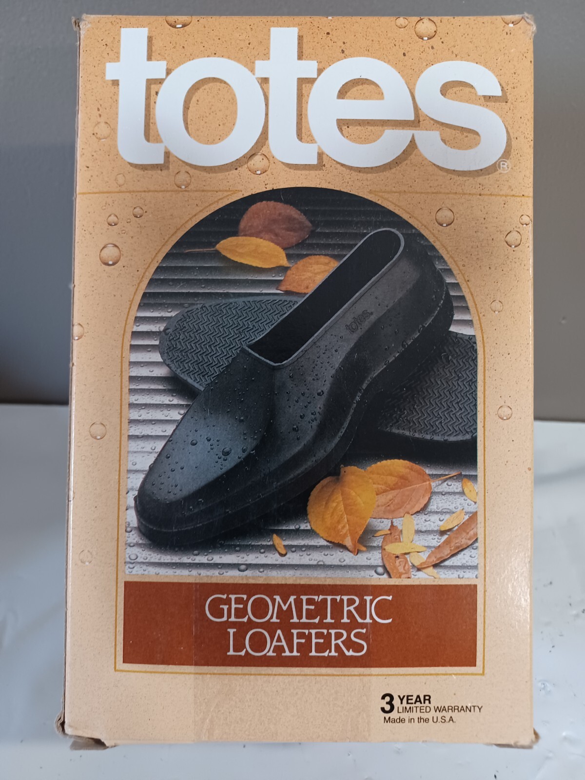 TOTES GEOMETRIC LOAFERS RUBBERS SHOE PROTECTION FIT SZ 8 1/2 - 9 1/2 MEDIUM VTG