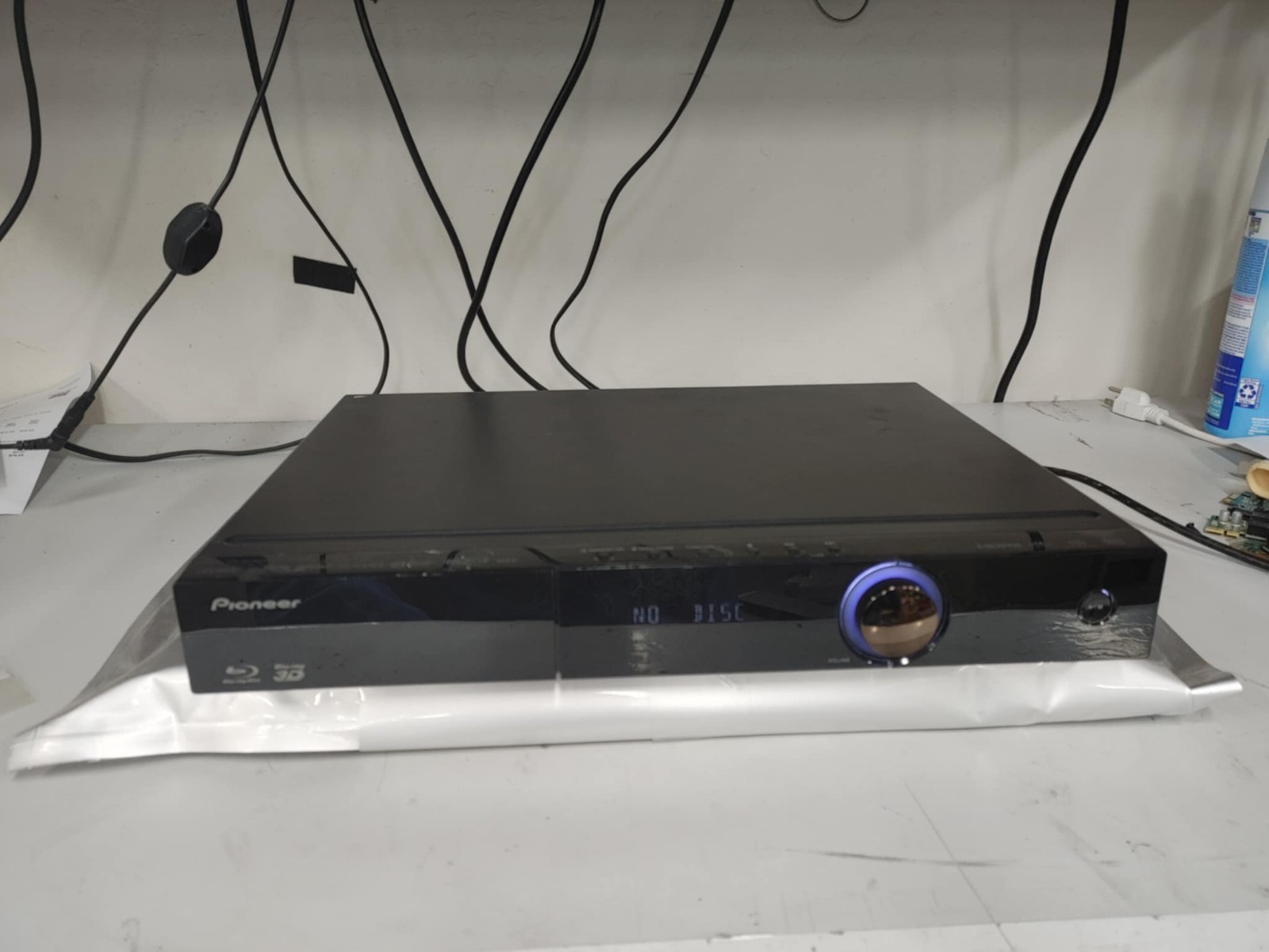 Pioneer XV-BD122W 3D Blu-ray 5.1 Home Theater System Receiver