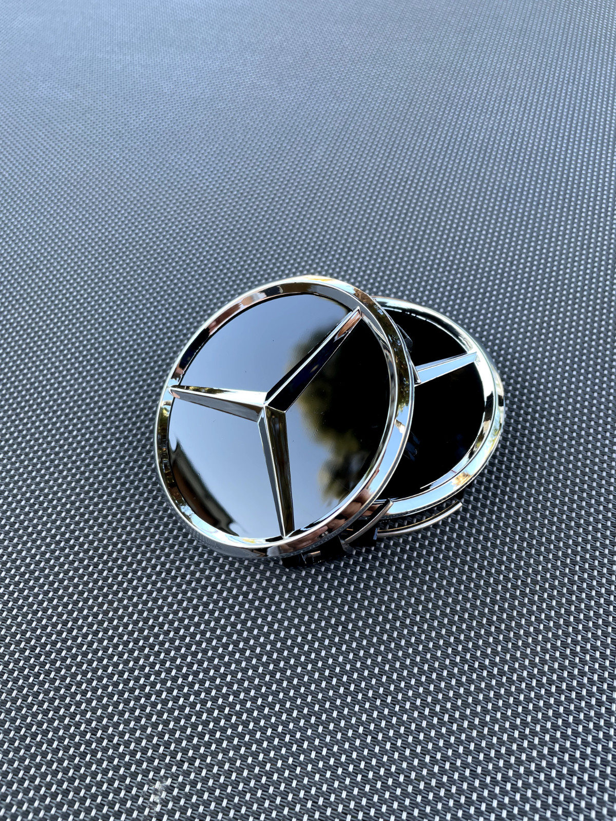 MERCEDES BENZ SET OF 4 BLACK 75 mm/2.95in Wheel Center Caps Fits Most Models