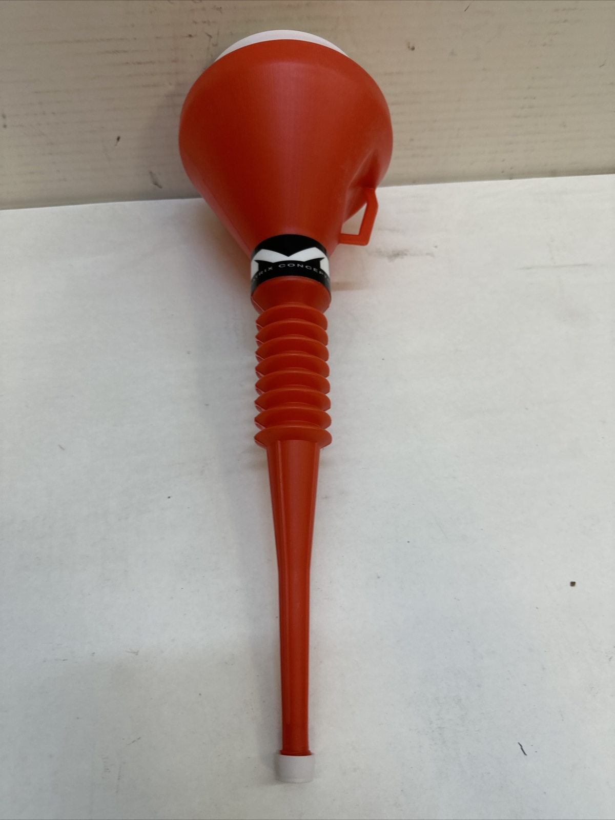 Matrix Concepts Funnel Oil M52 M52 102