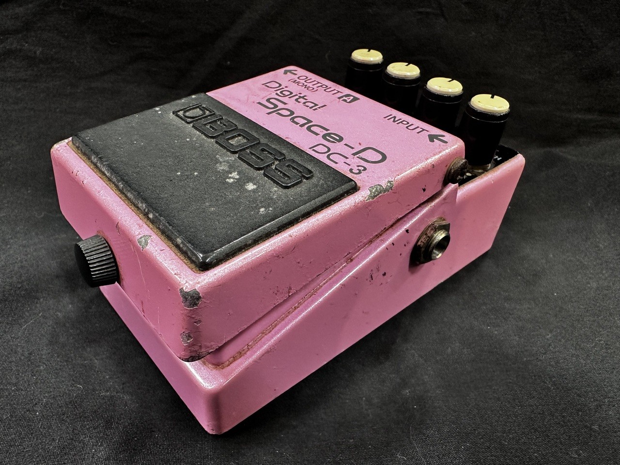 BOSS DC-3 Chorus Guitar Effects Pedal Used