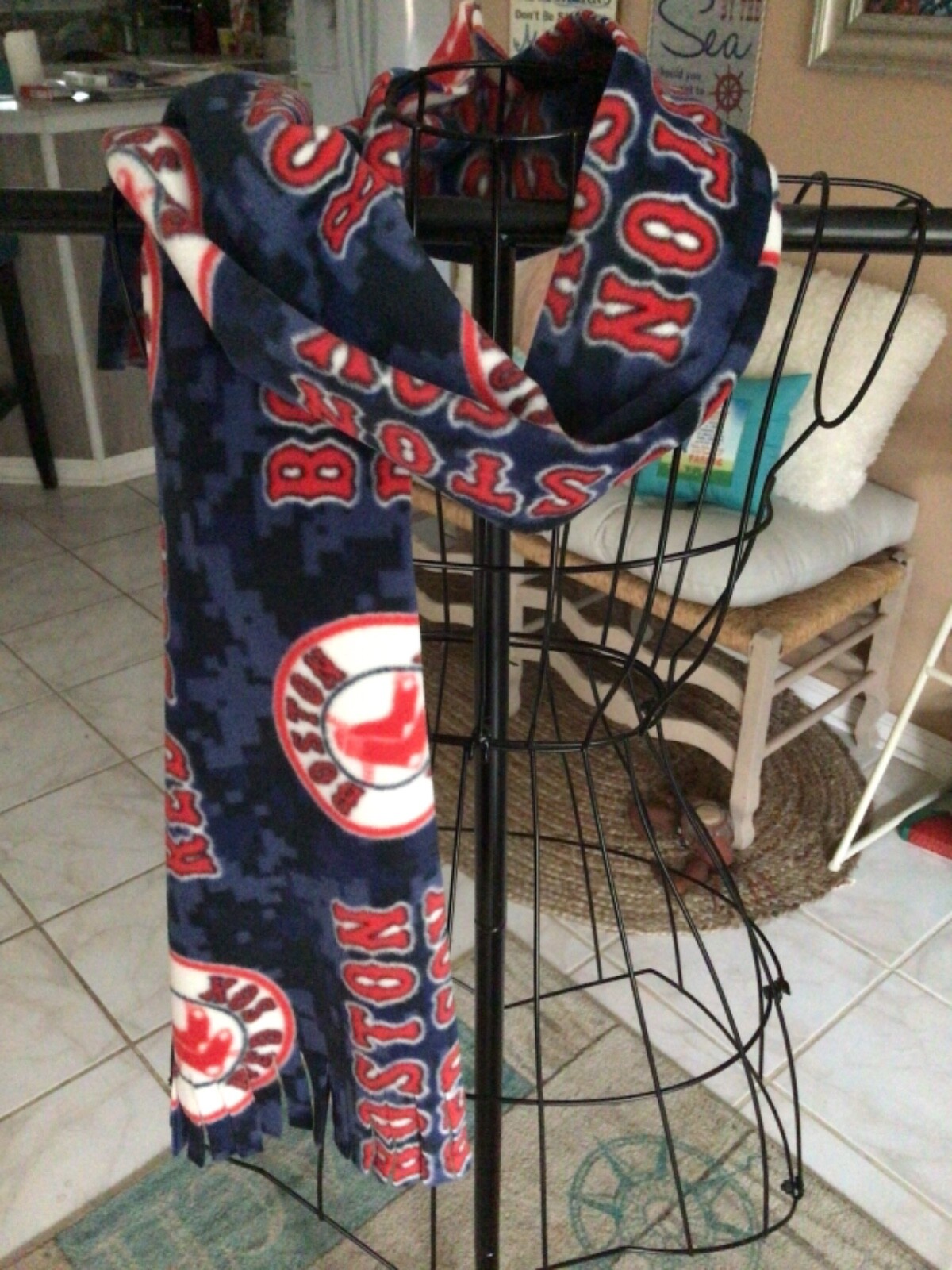 Boston Red Sox scarf 🧣