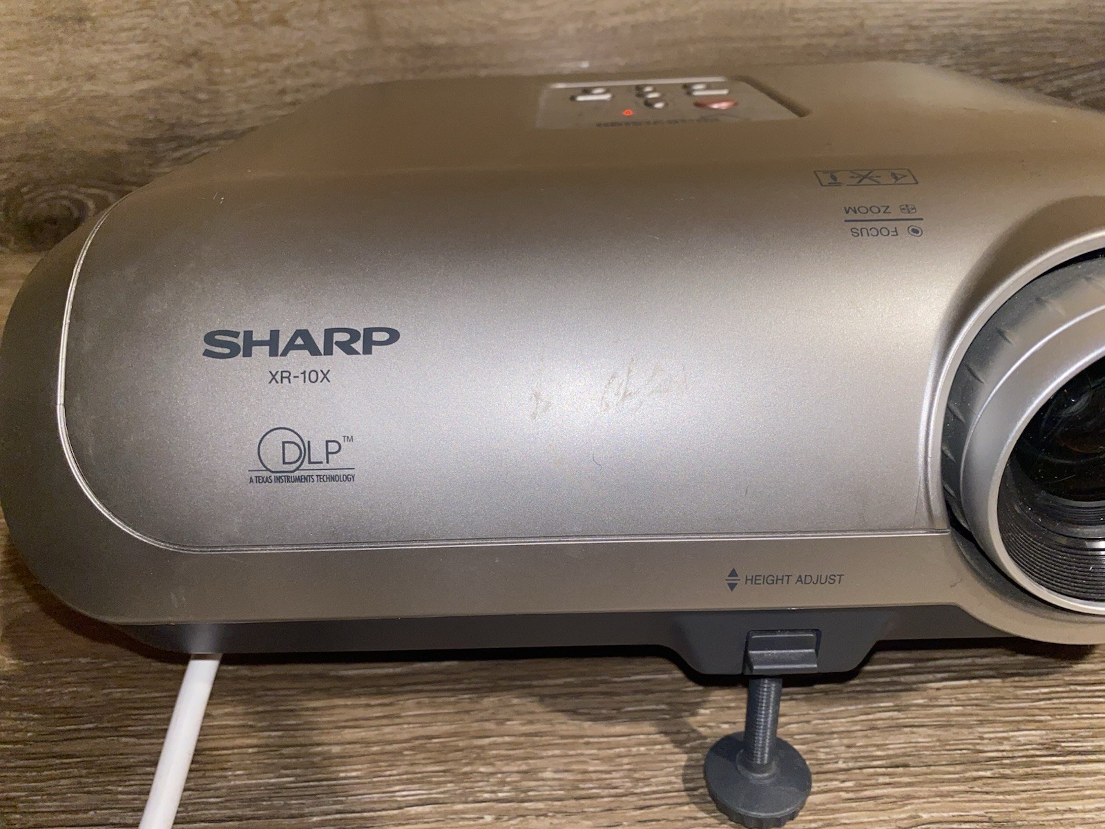 Sharp Notevision XR-10X DLP Multimedia Projector