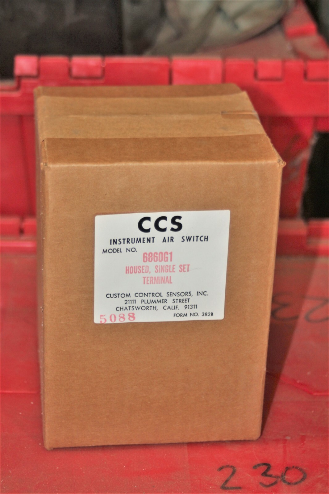 Custom Control Sensors CCS 6860G1