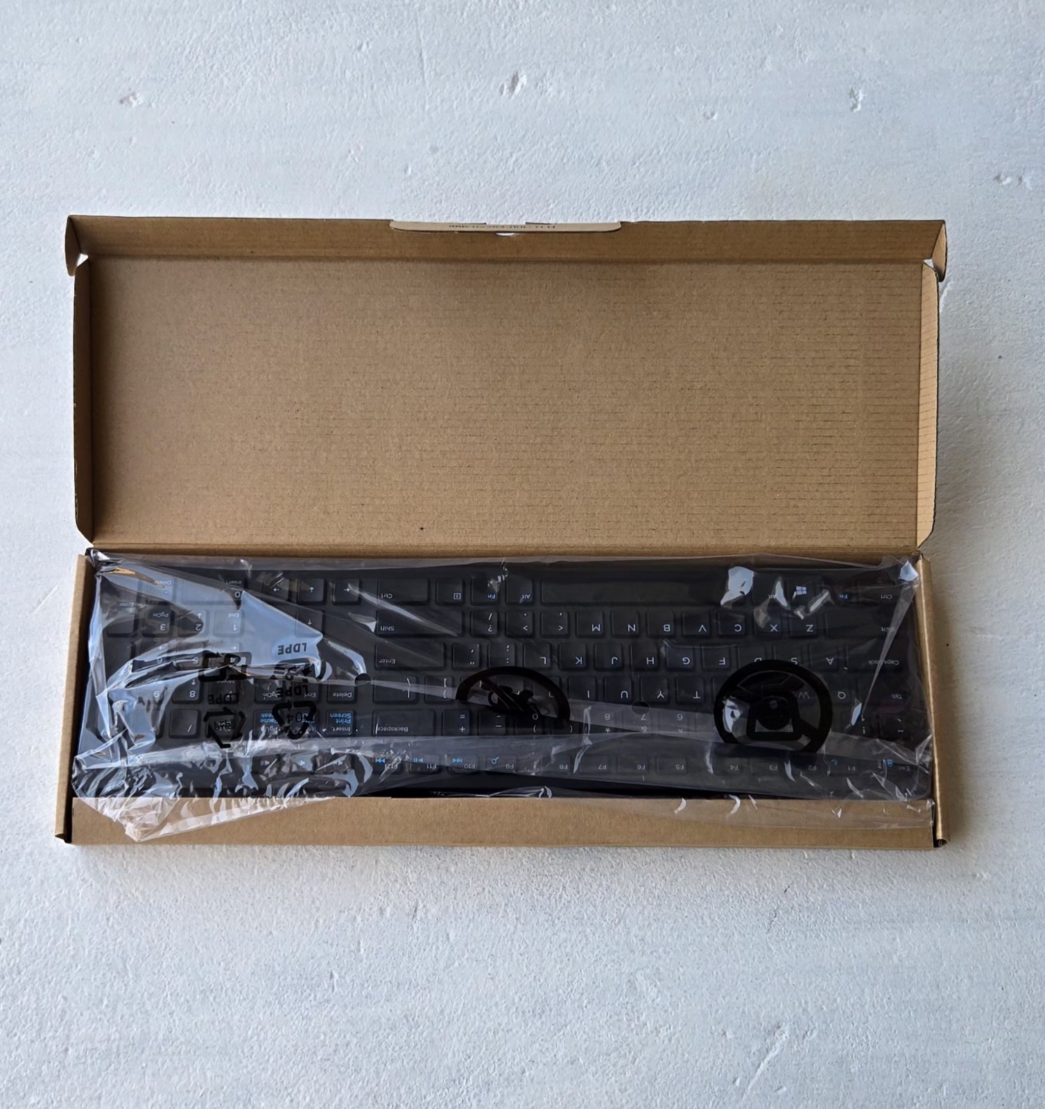 DELL Model CN-ORKRON, 2021  Keyboard Black Corded  New Open Box.
