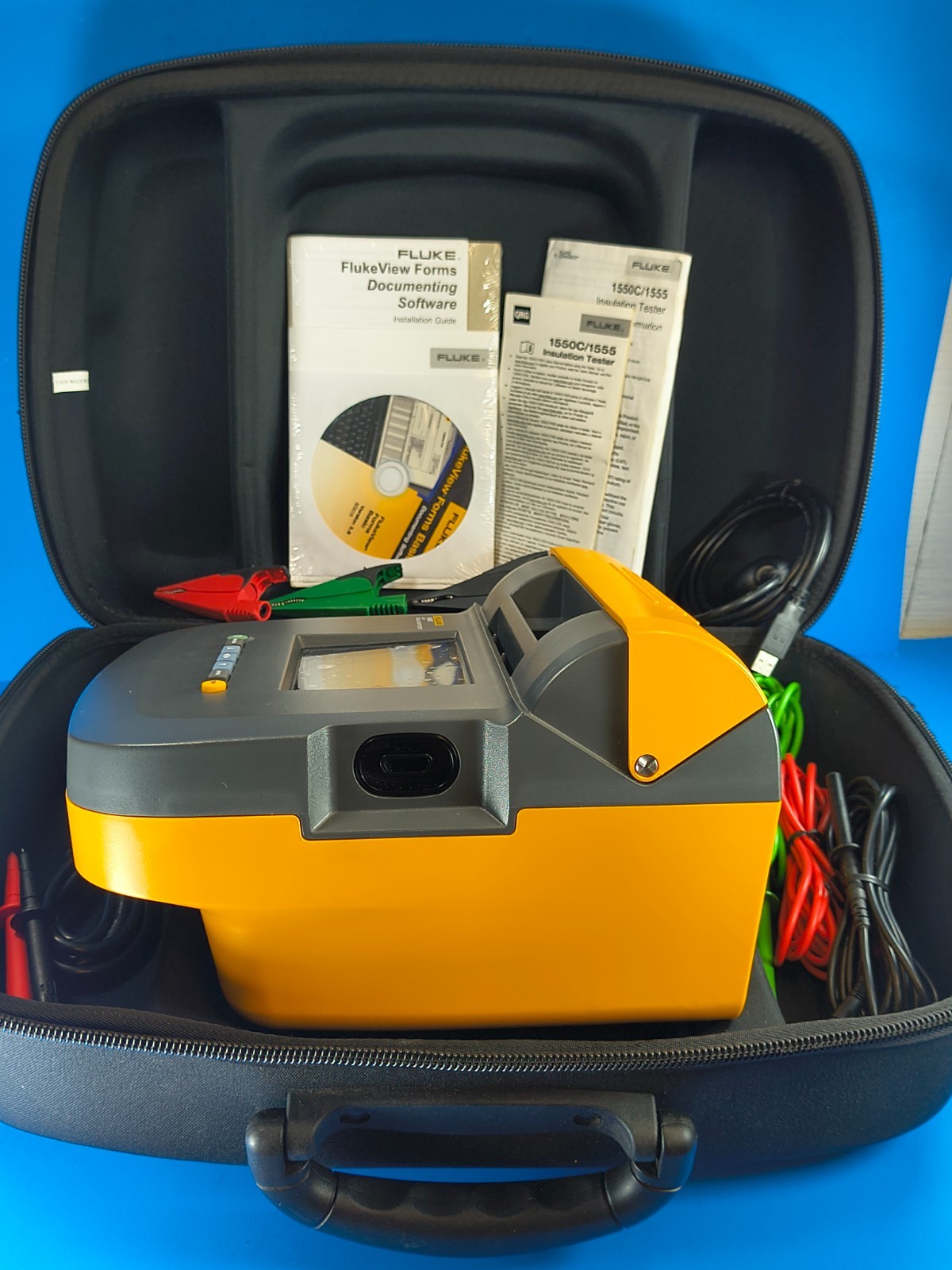 Fluke 1550C 5kV Insulation Tester Pristine Full Kit!