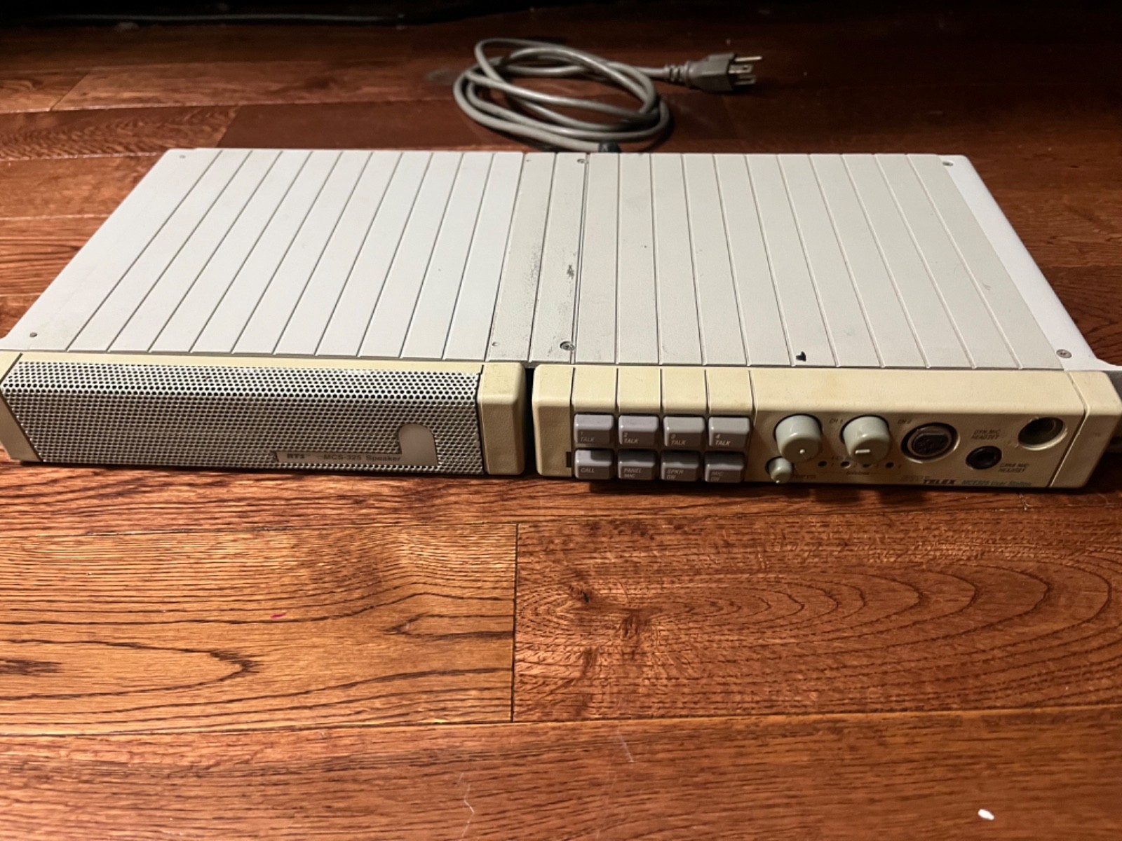 RTS Telex MCE325 User Station with MCS325 Speaker Comms system