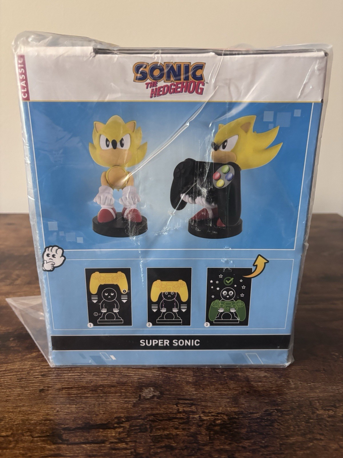 The Cable Guys Super Sonic The Hedgehog Controller Holder