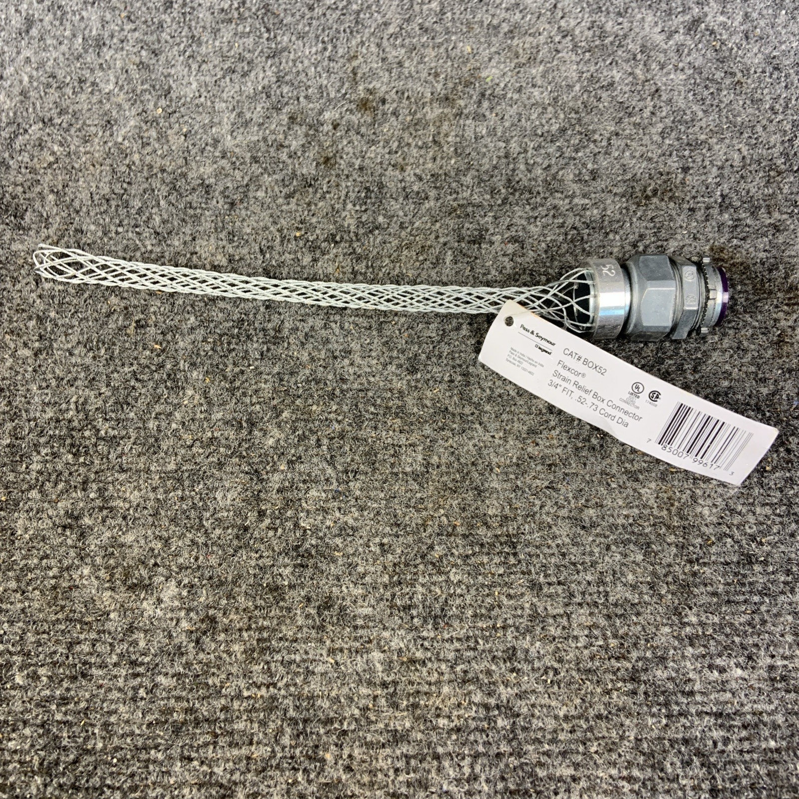 Pass & Seymour Industrial Strain Relief Cable Cord Grip .75" NPT .52"-.73" Box52
