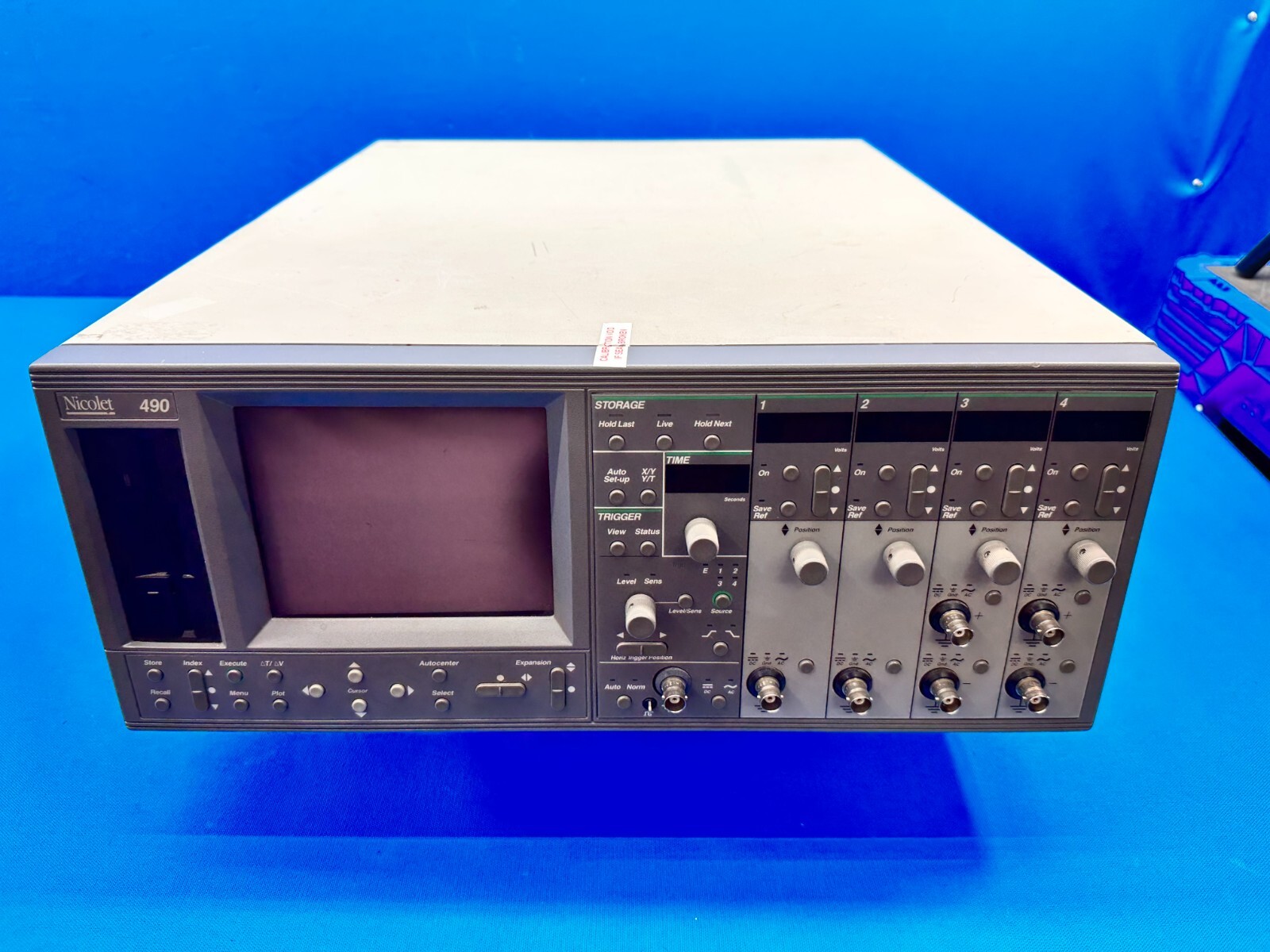 Nicolet 490 Digital Oscilloscope