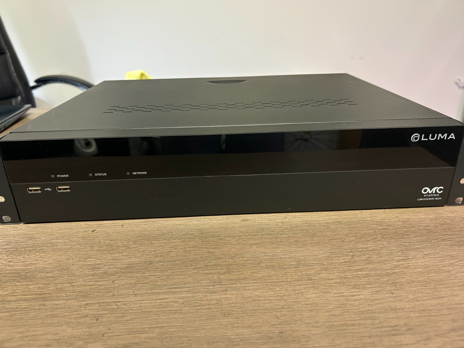 Luma LUM-510-NVR-16CH  16 Channel Network Video Recorder