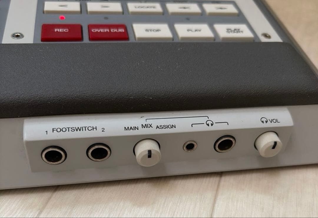 AKAI MPC Renaissance Flagship Music Production Controller Sampler Used
