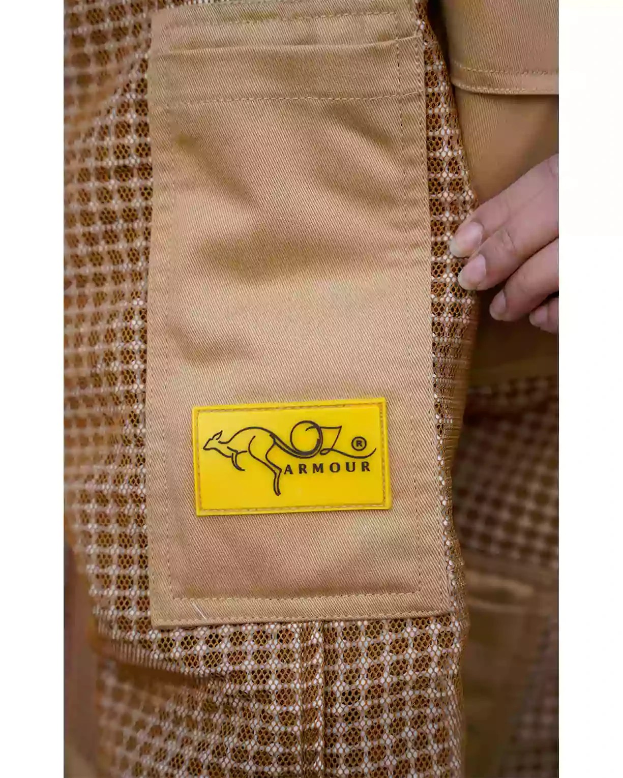 OZ ARMOUR Khaki 3 Layer Mesh Ventilated Beekeeping Jacket With Round Hat Veil