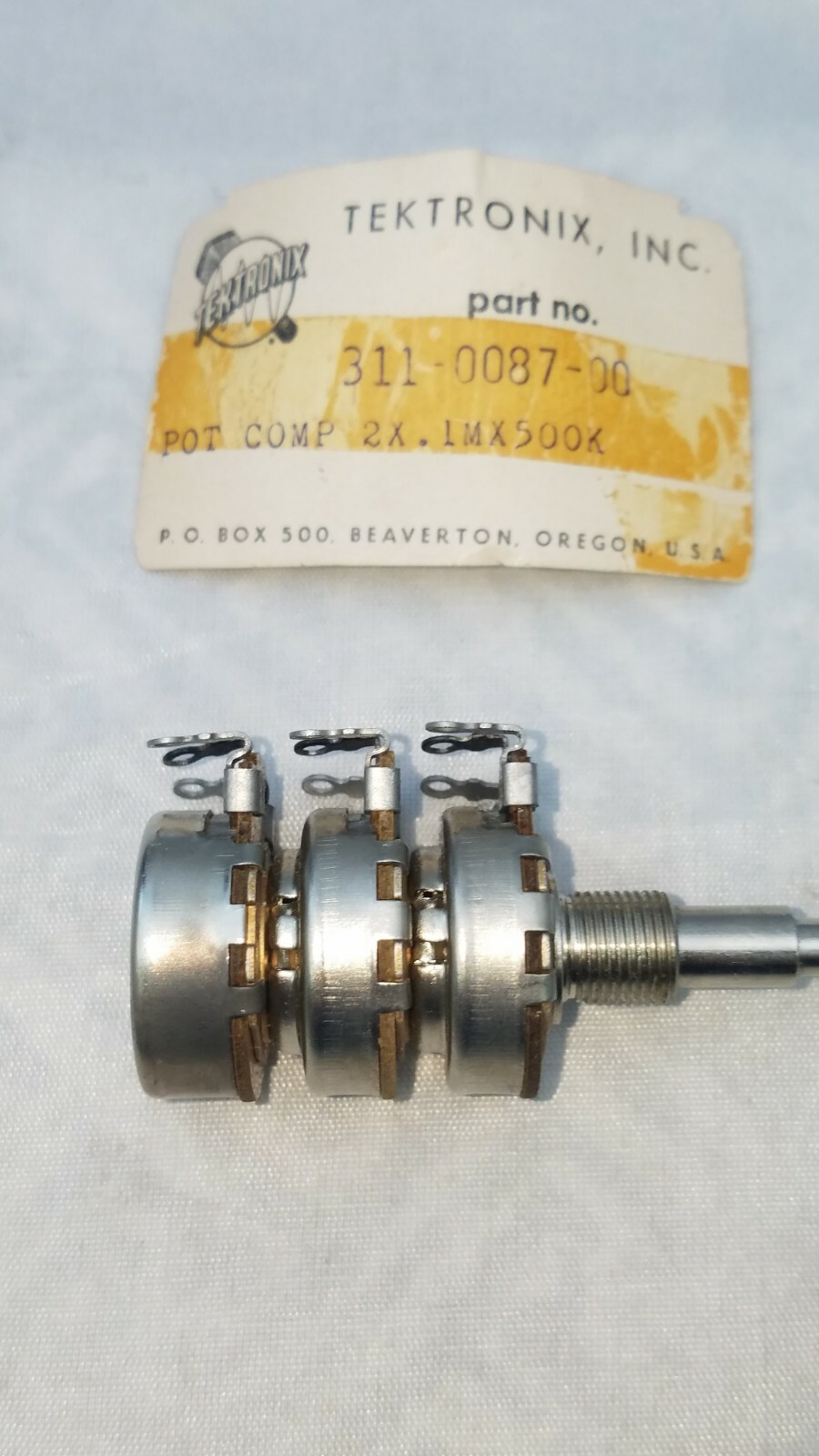 Tektronix 311-0087-00 Triple Potentiometer 2x.1meg ,500k