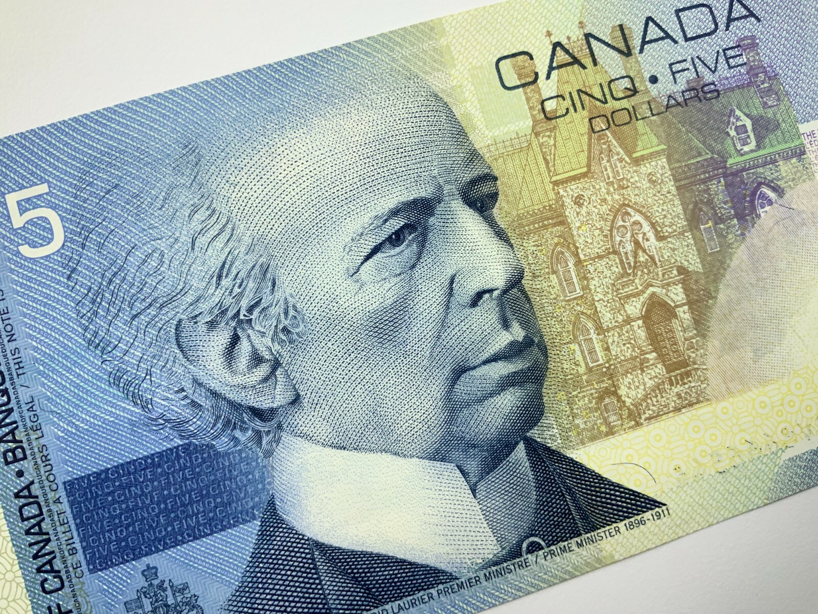 2002 Canada 5 Dollars Uncirculated Banknote ANV Knight Dodge Y598