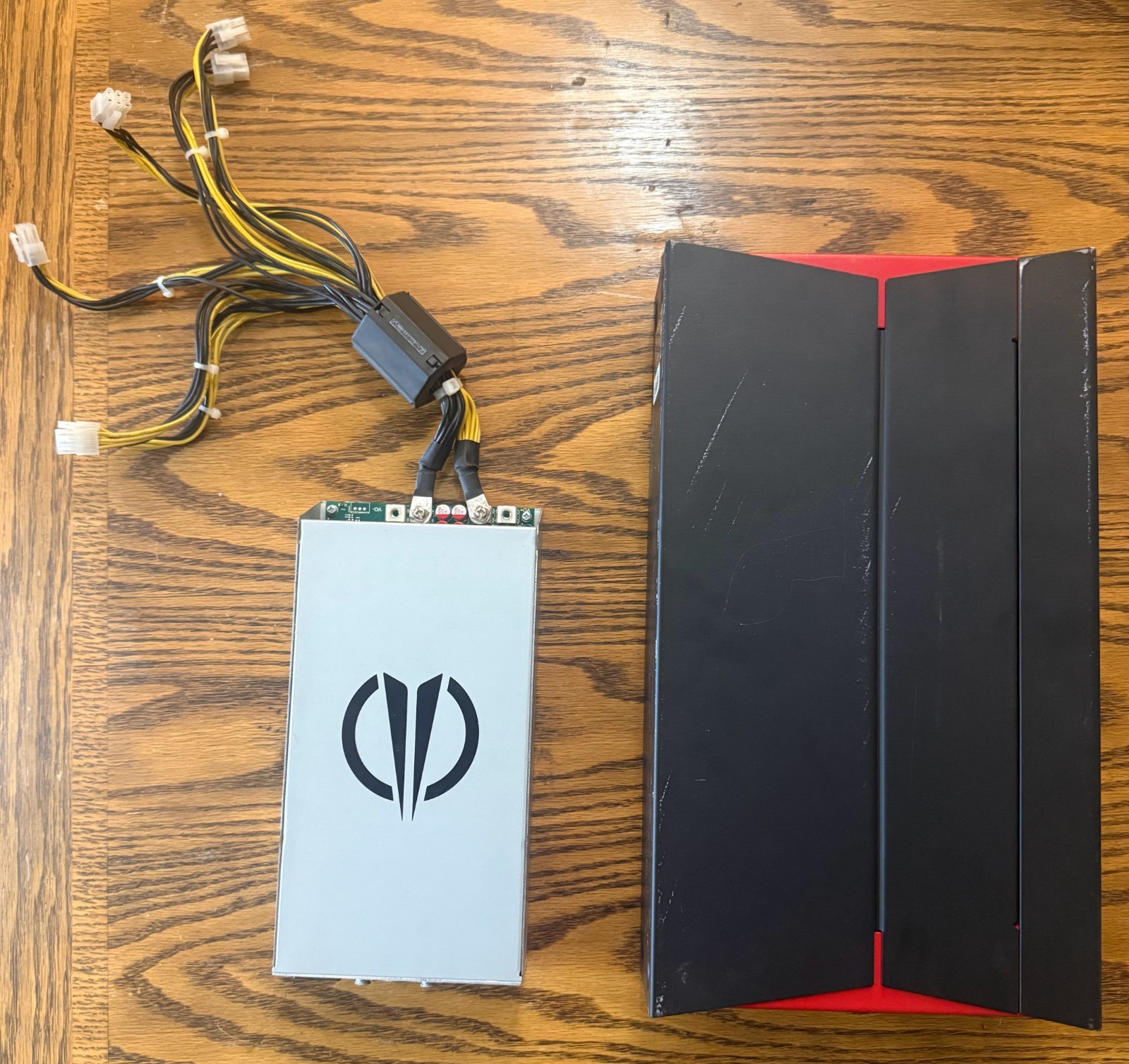 Obelisk SC1 Slim Gen 2 Siacoin ASIC Miner 550GH/s Blake2b w/ PSU - Powers On