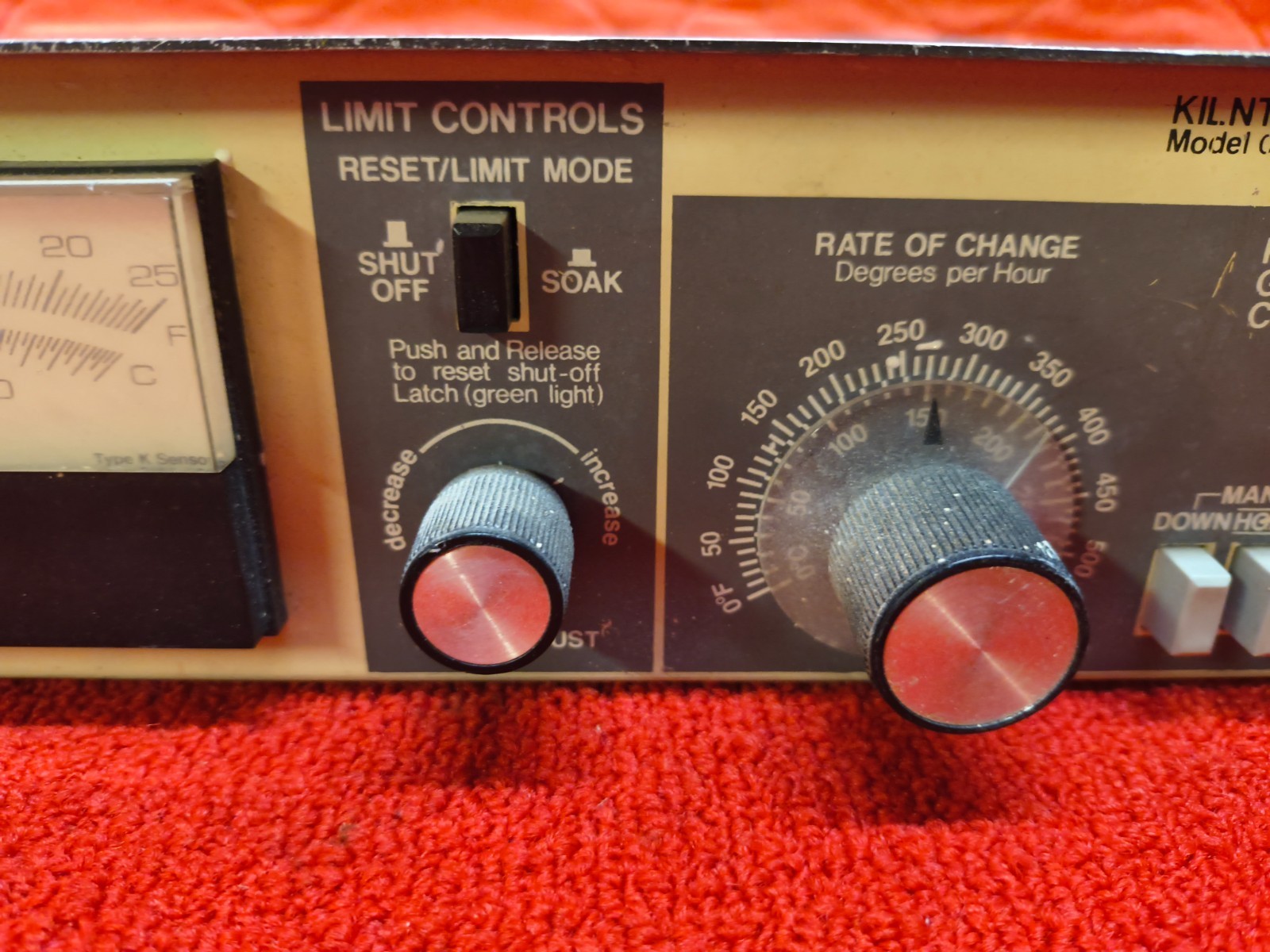 Used KilnTronics 09VR Temperature/Rate Controller Good Condition