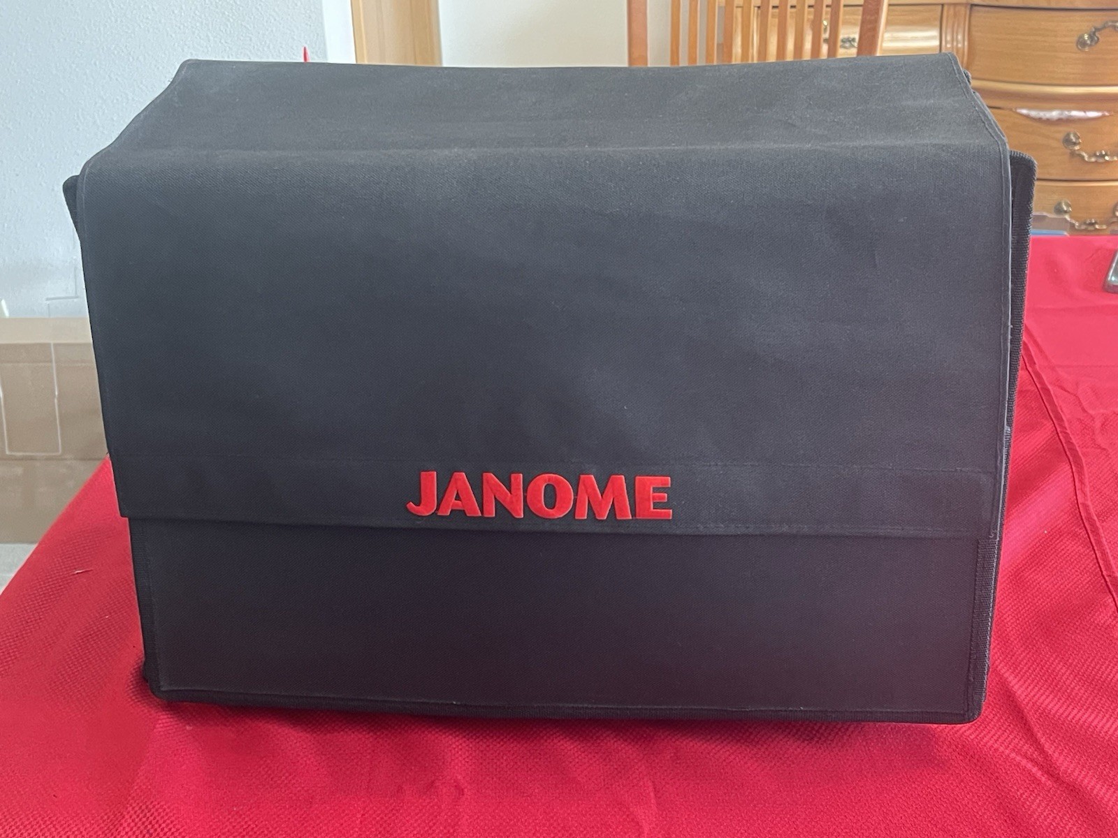 Janome Horizon Memory Craft 7700 QCP Computerized Sewing Machine