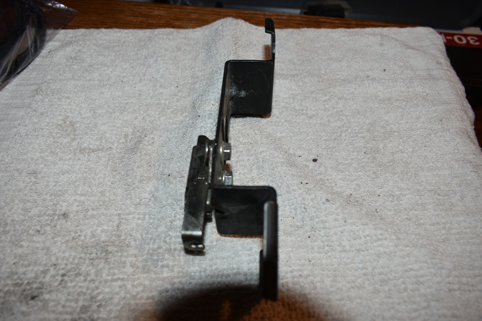 2010 Yamaha VStar XVS Seat Mount Latch Bracket H1