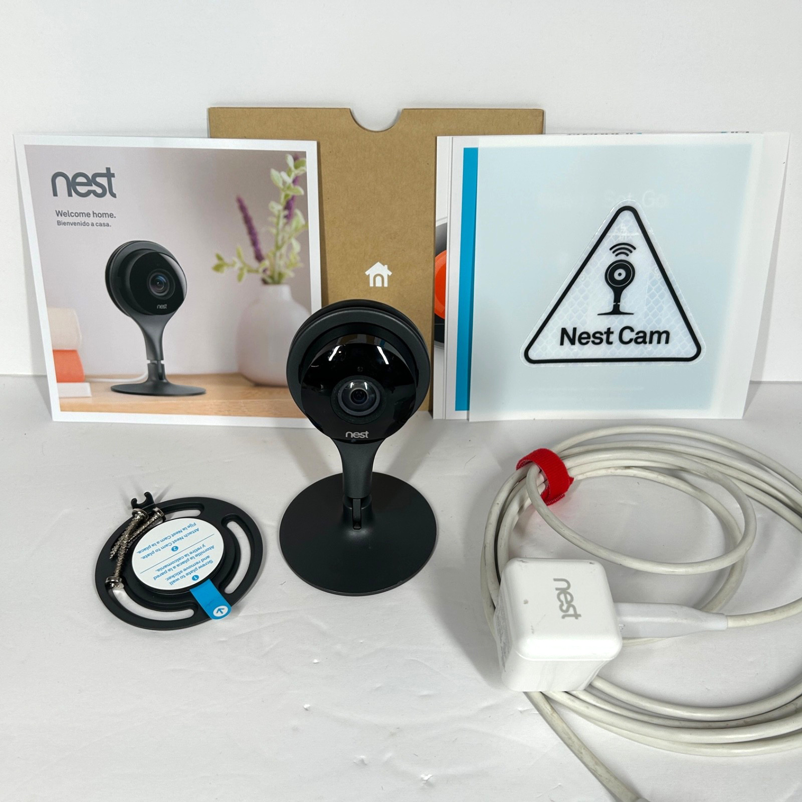 2 Nest Cameras Indoor Security Camera A0005 1st Generation TESTED Night Vision