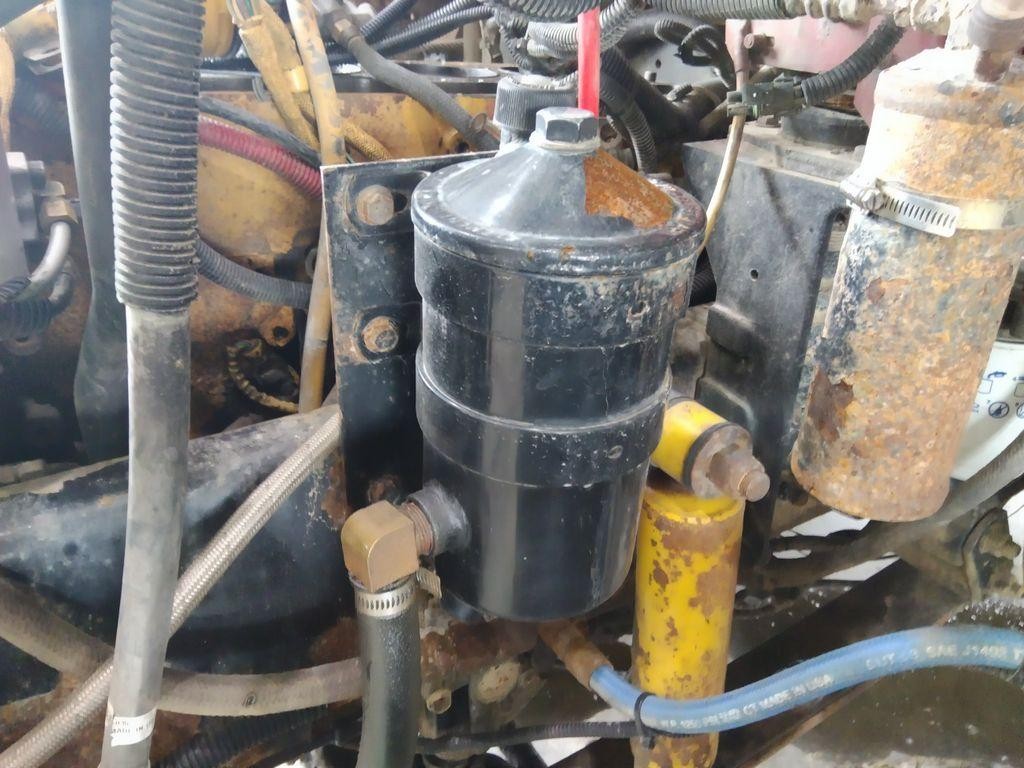 Replaces NA 2002 FREIGHTLINER FLD112 POWER STEERING RESERVOIR ,  MN