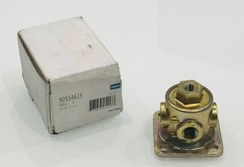 Haldex 90554615 3-Way Pilot Valve 1/4" NPT Ports A 1/8" Port B