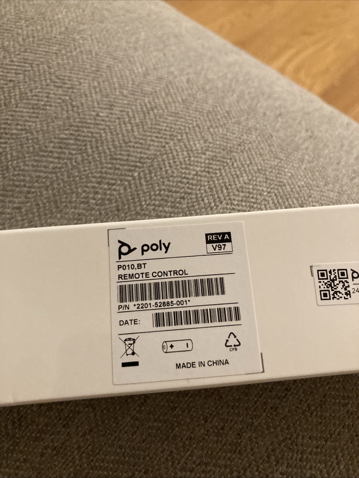 Polycom G7500 & Studio X BT Remote Control / P010 / 2201-52885-001 - NEW