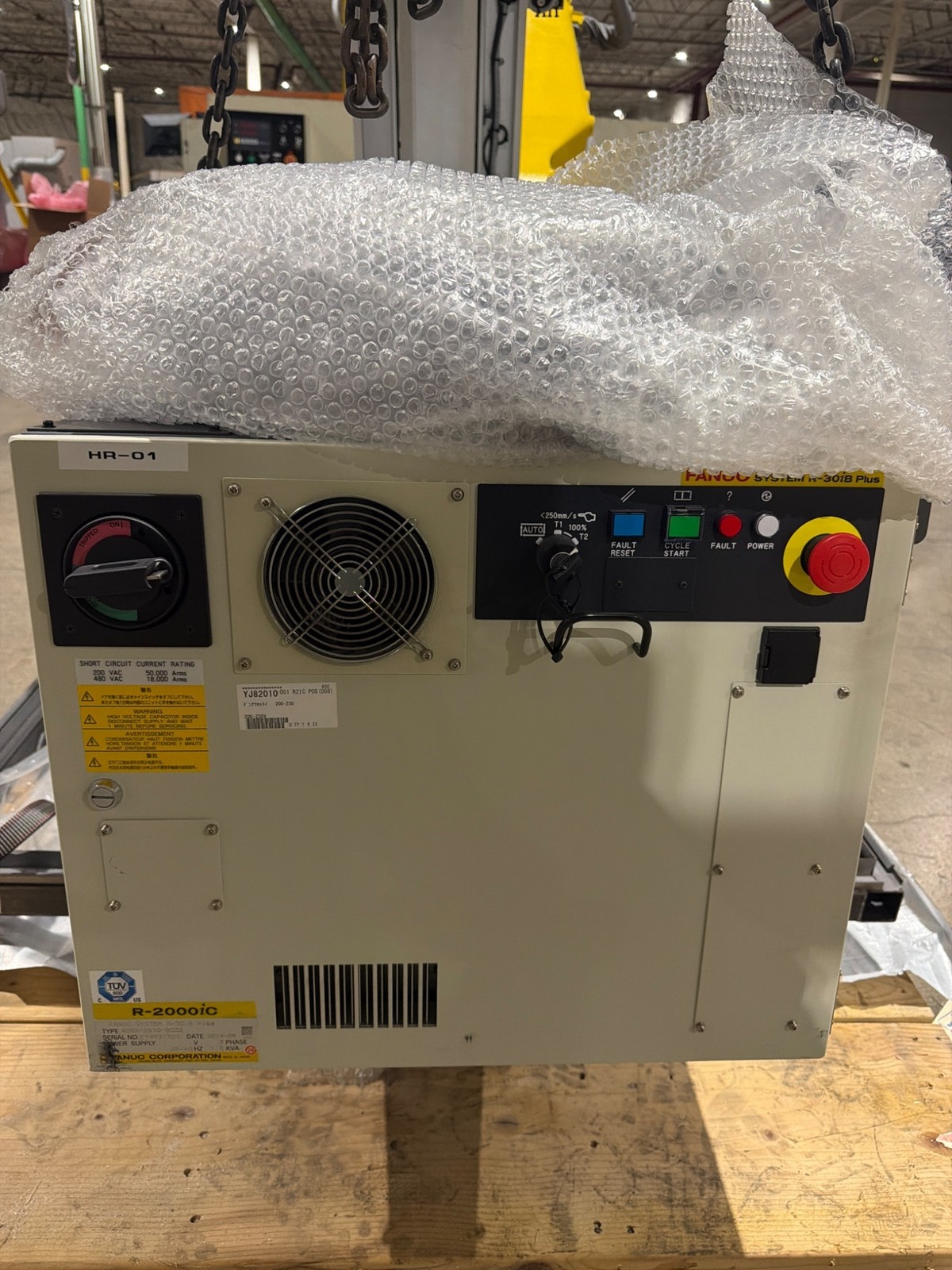 FANUC R‑2000iC/165F Complete with R‑30iB Plus Controller USED