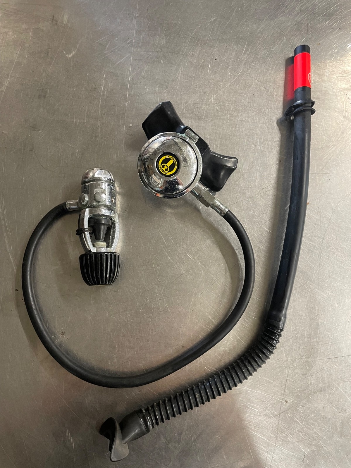 Aqua Lung 3000 PSI Regulator Scuba Tank Regulator