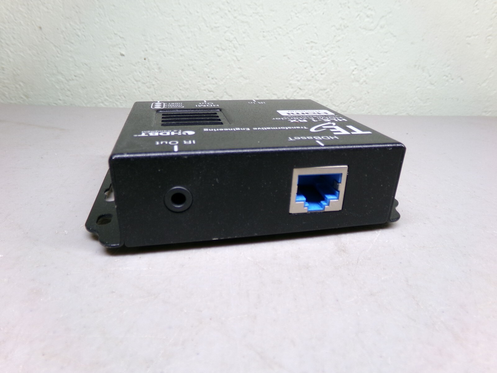 TE TRANSFORMATIVE ENGINEERING HLE-1 RX HDMI EXTENDER