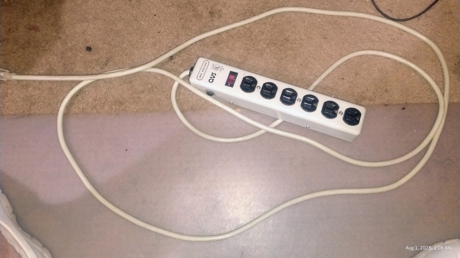 QVS Surge Protector 3 Mode 6 Grounded Outlets & 14 ft Cord