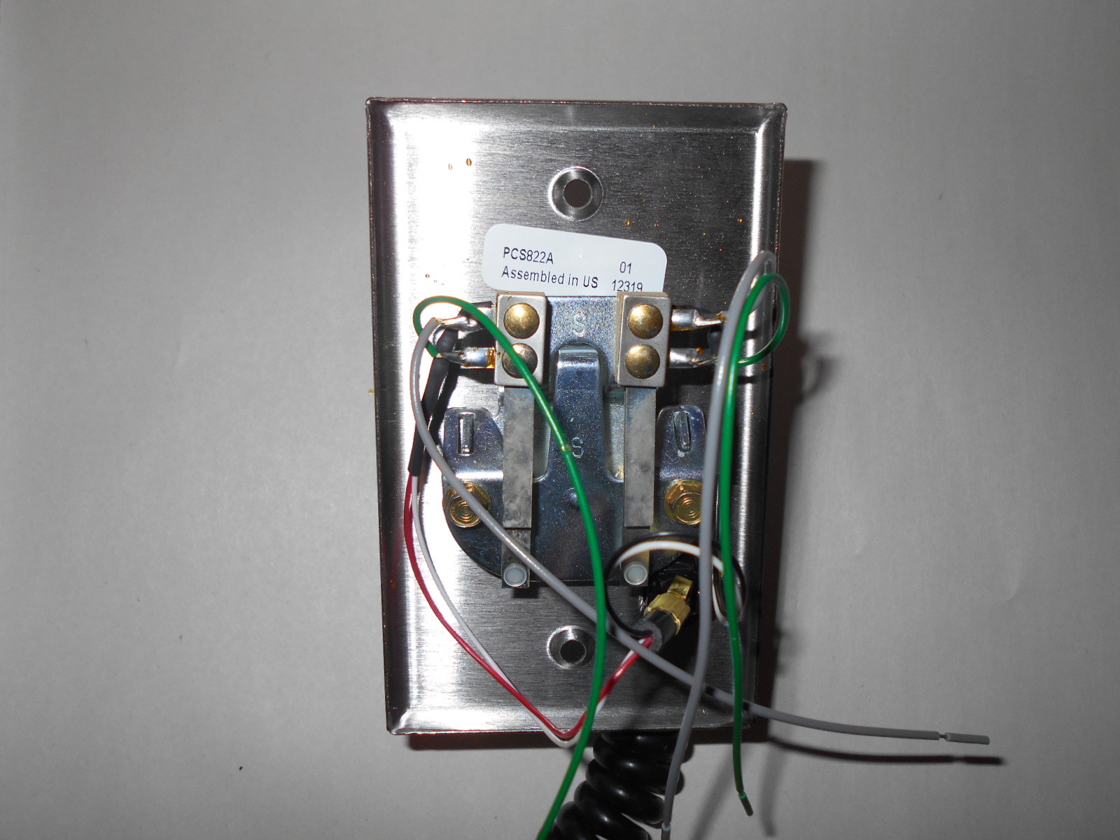 New Dukane PCS822A Telephone Handset Intercom Station, 25V