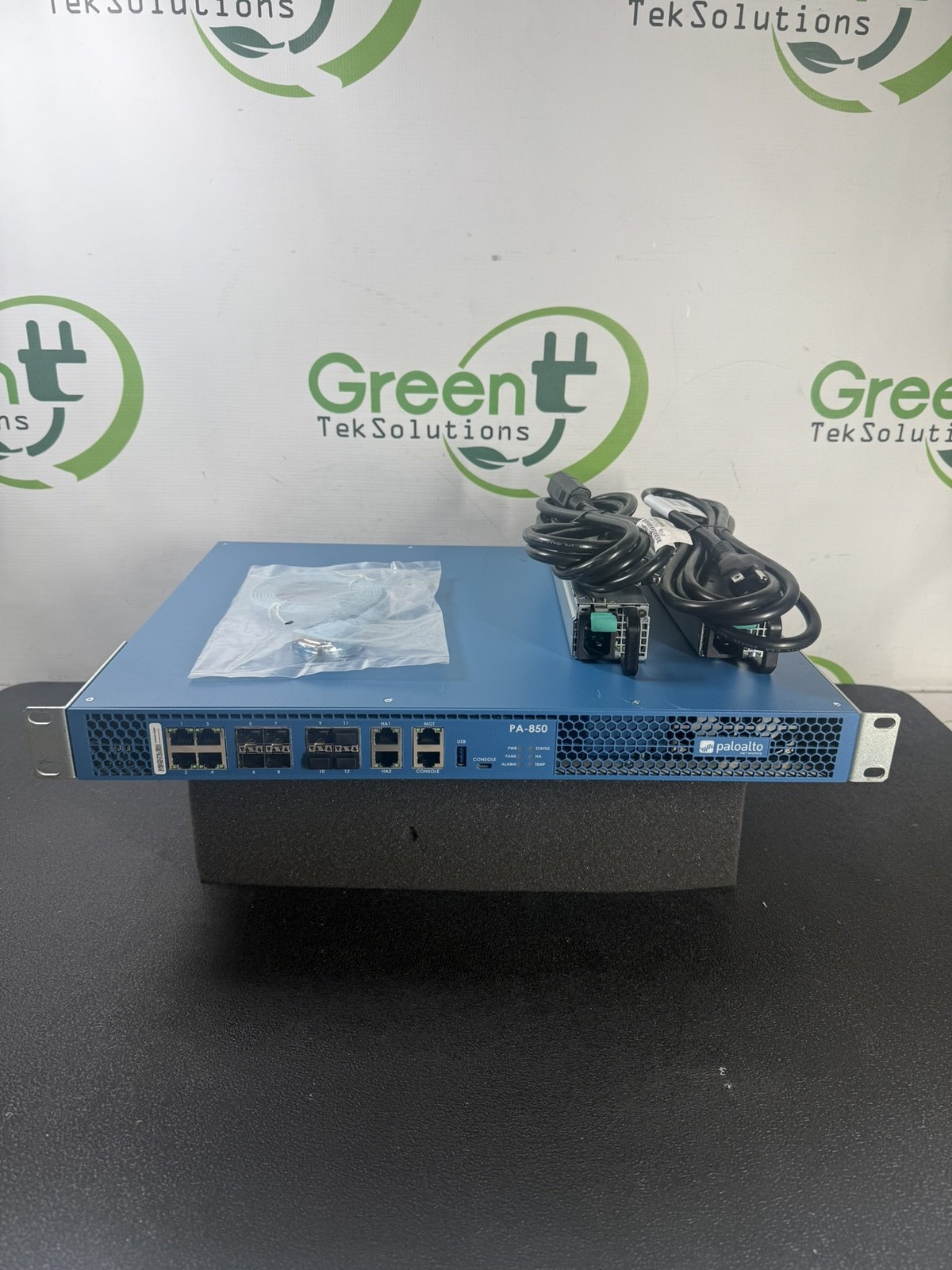 Palo Alto PA-850 Next-Gen Firewall 12-Port Security Appliance 2xPSU w/ Rack Ears