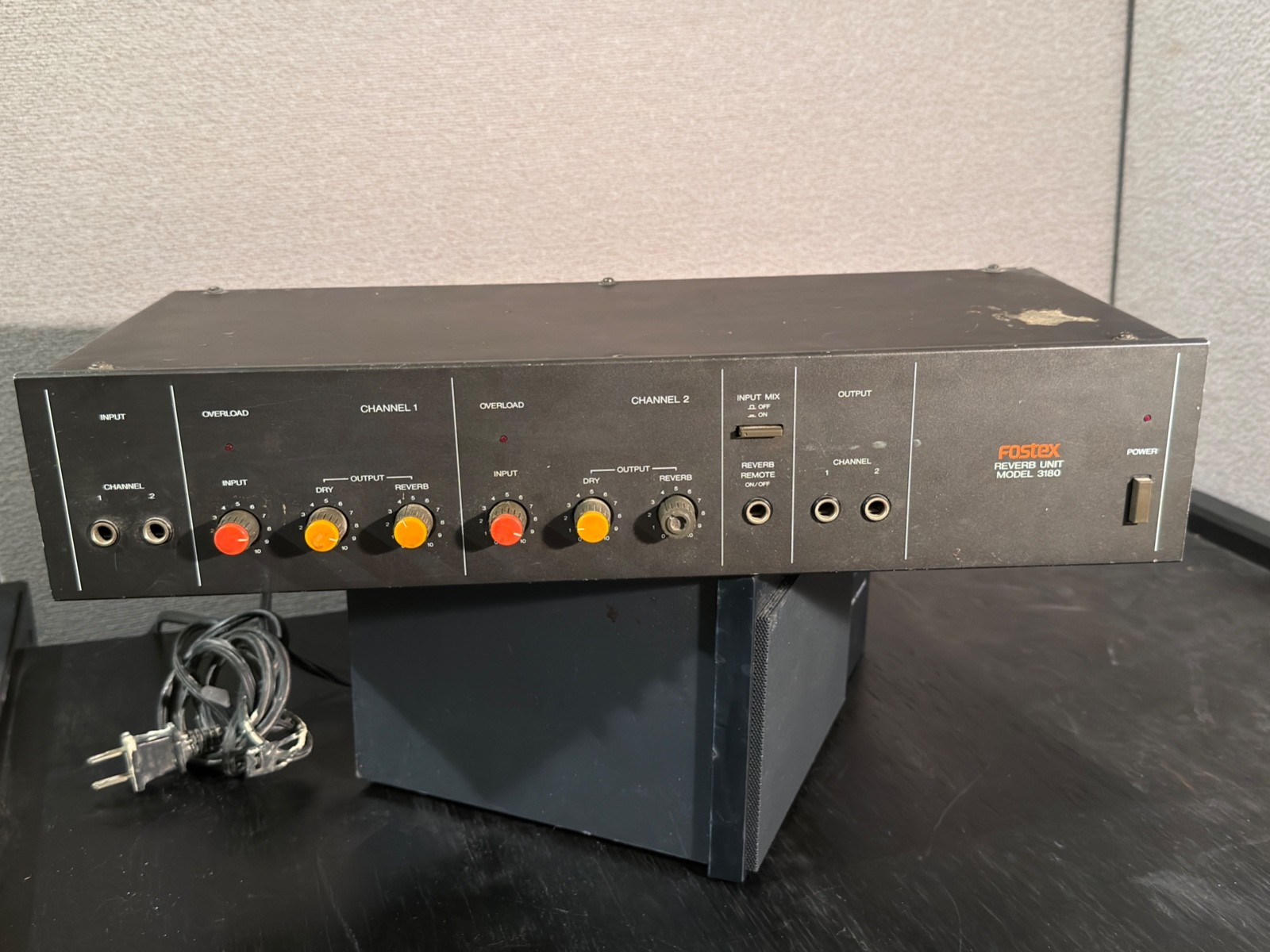 Fostex 3180, Tabletop Version, Reverb Unit, 2 Channel Spring Reverb, Vintage