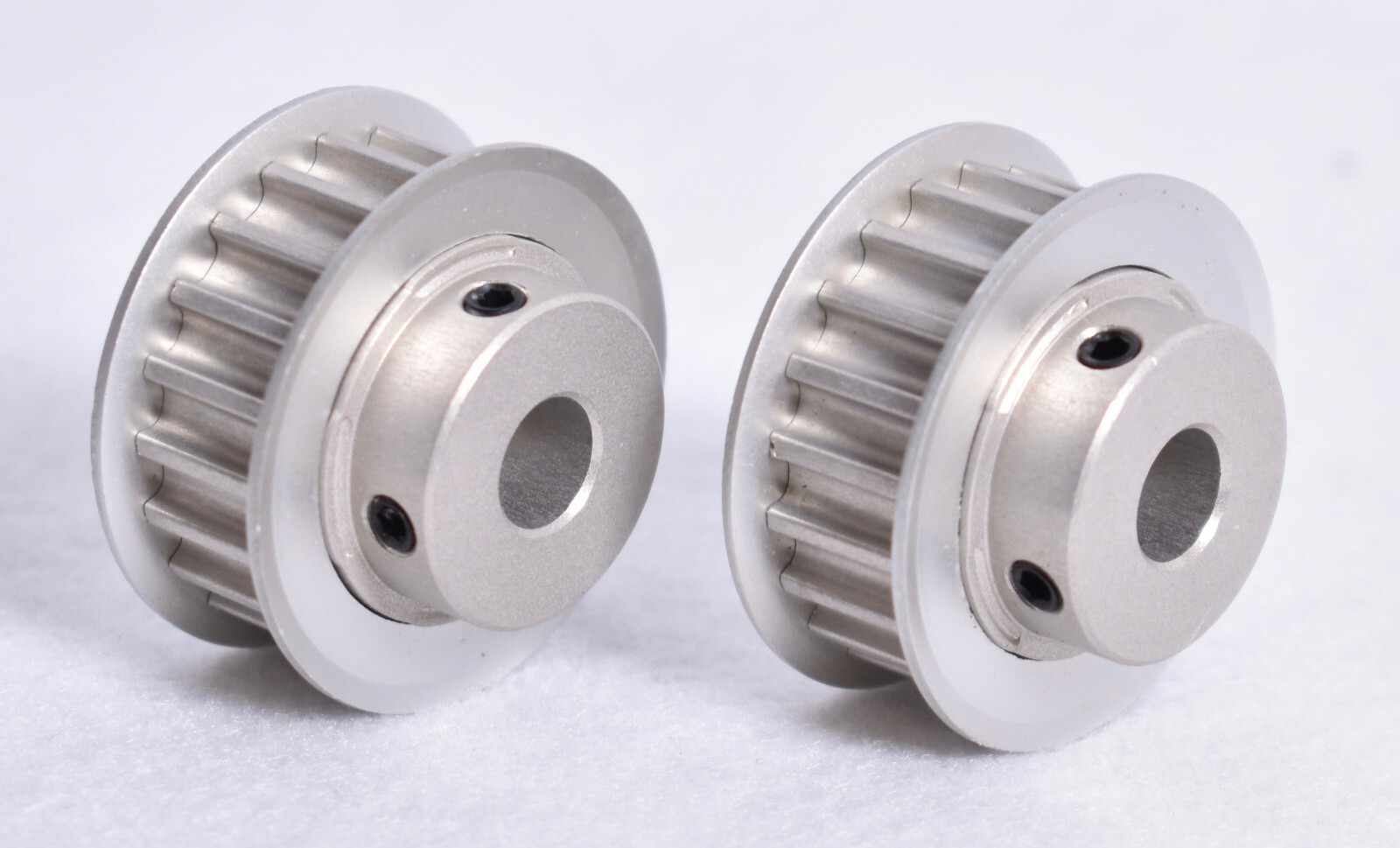 2 Count Sterling Instruments Timing Belt Pulleys 8mm Bore  A 6A25M020DF0908