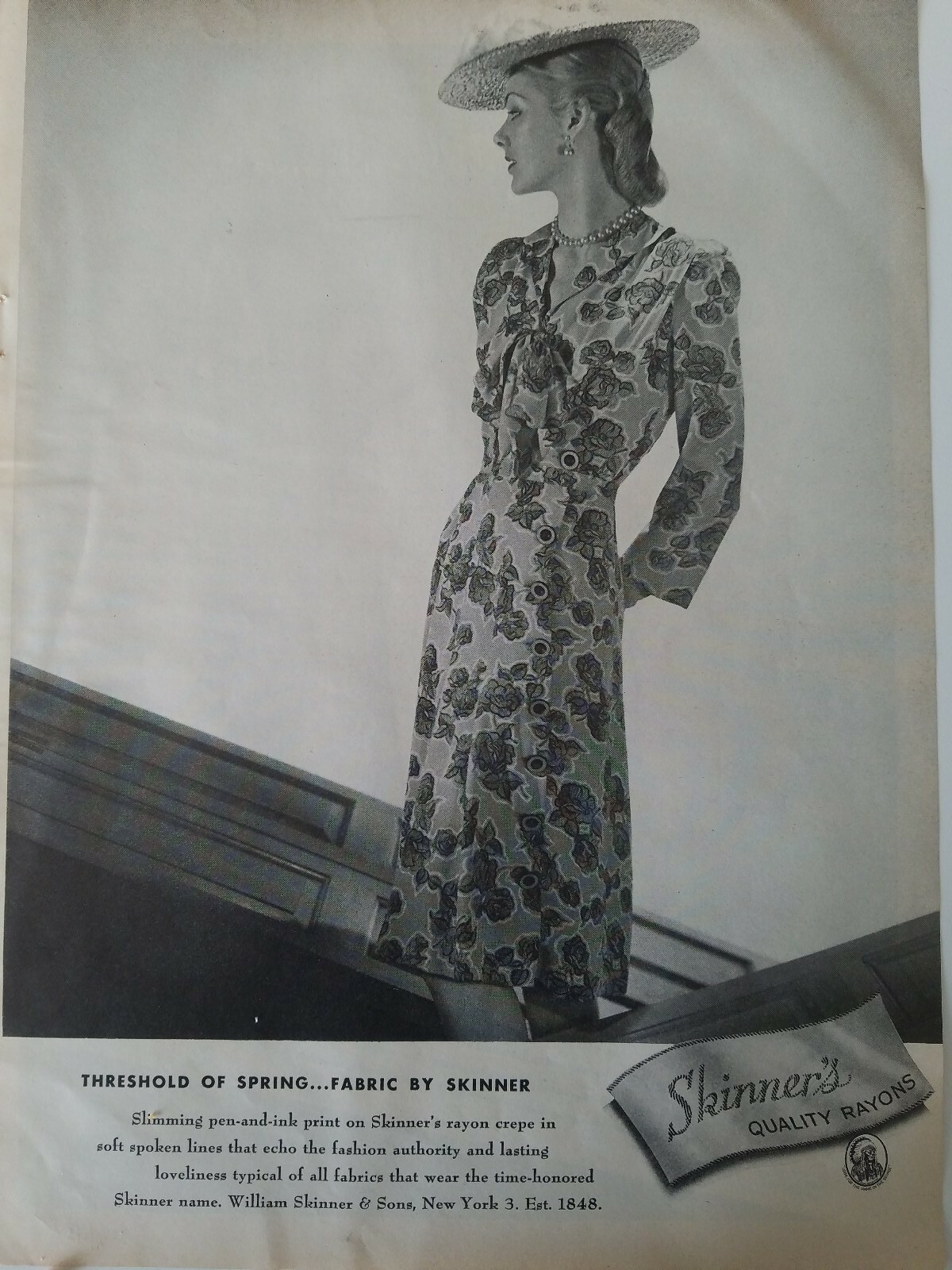 1945 womens William Skinner's rayon crepe fabric floral dress vintage fashion ad