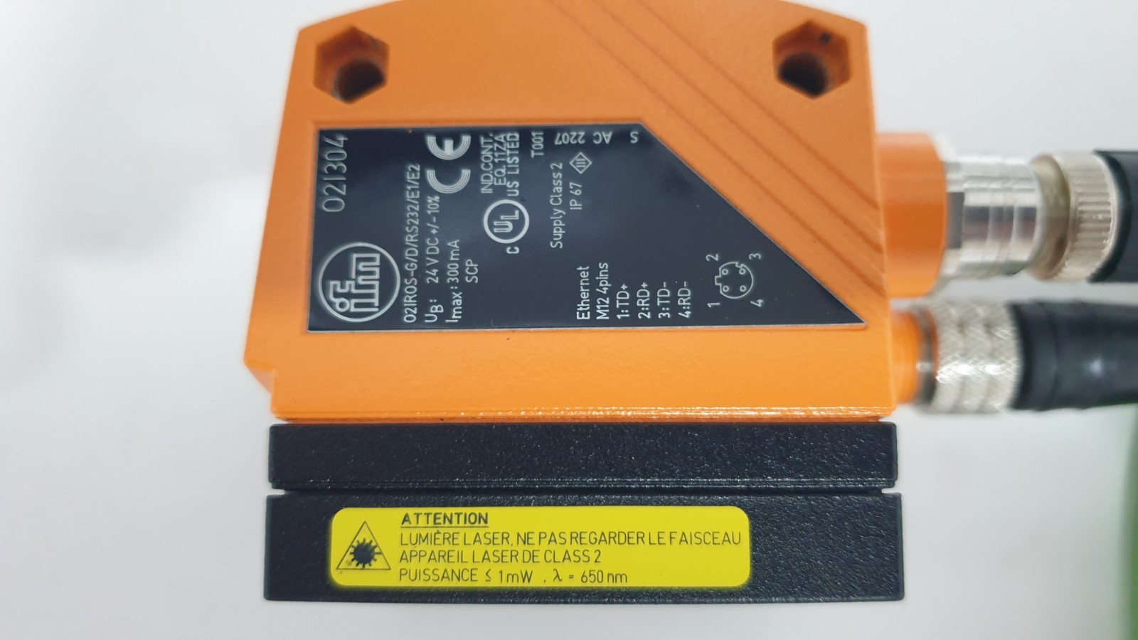 ifm 021304 O2IROS-G/D/RS232/E1/E2 Vision Sensor Camera w/ Cables