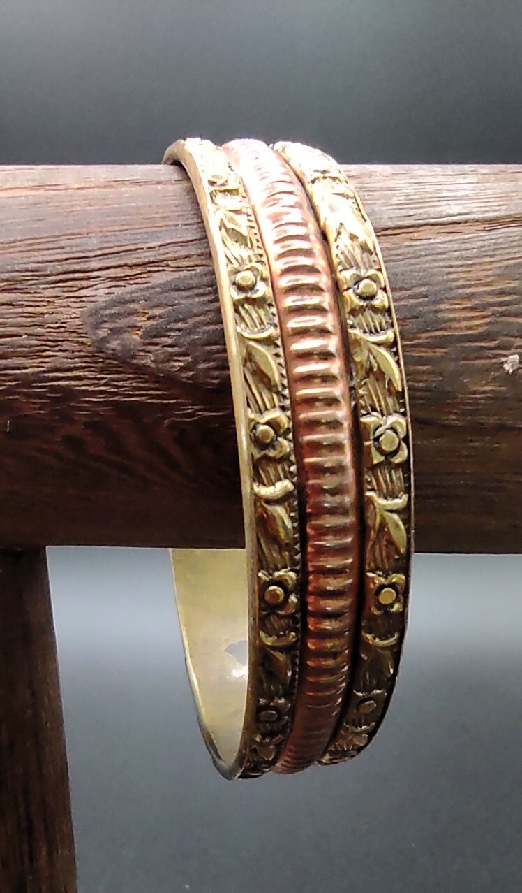 DECORATIVE BRASS BRACELET Bangle 8"