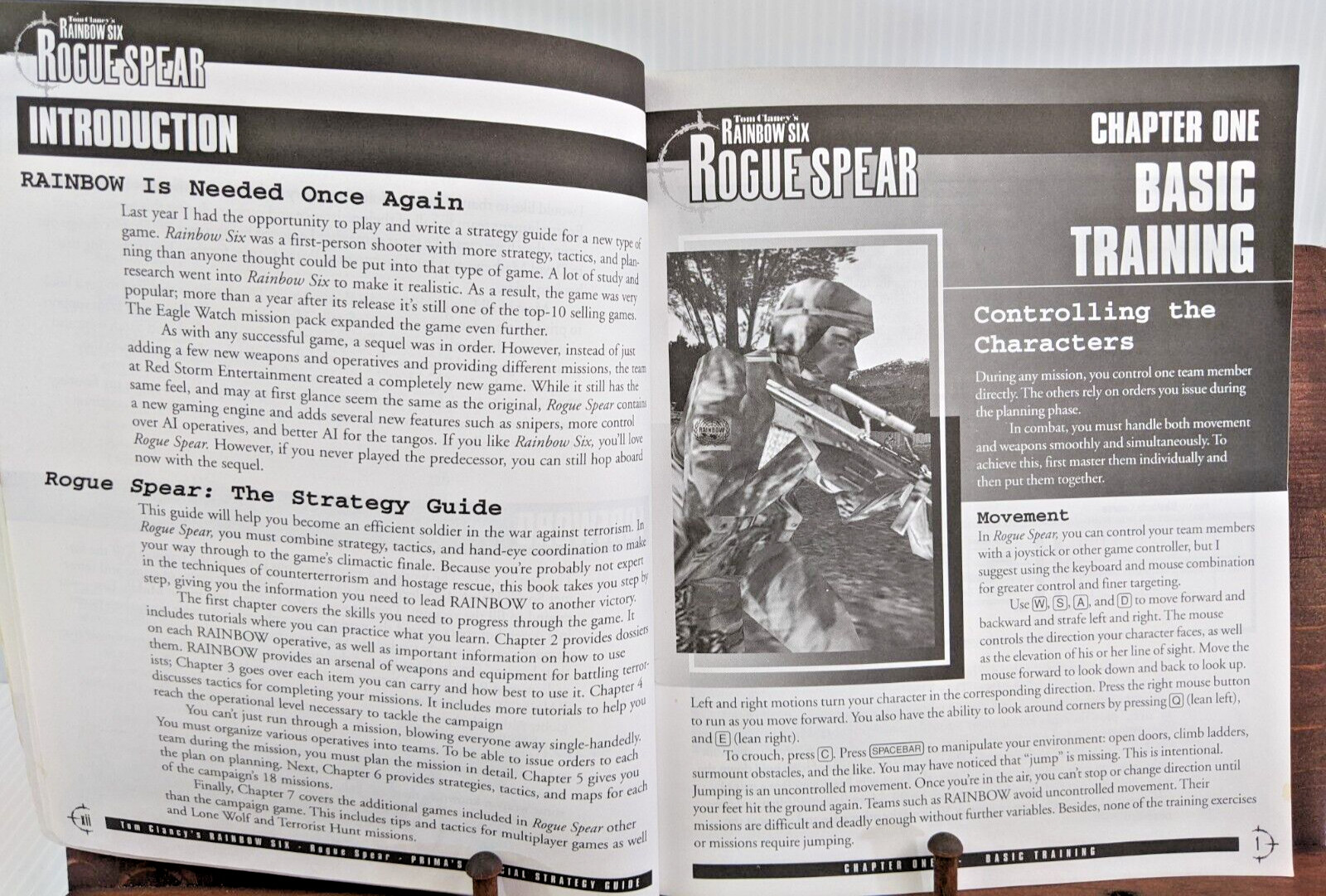 Rainbow Six Rogue Spear Prima's Video Game Official Strategy Guide 1999