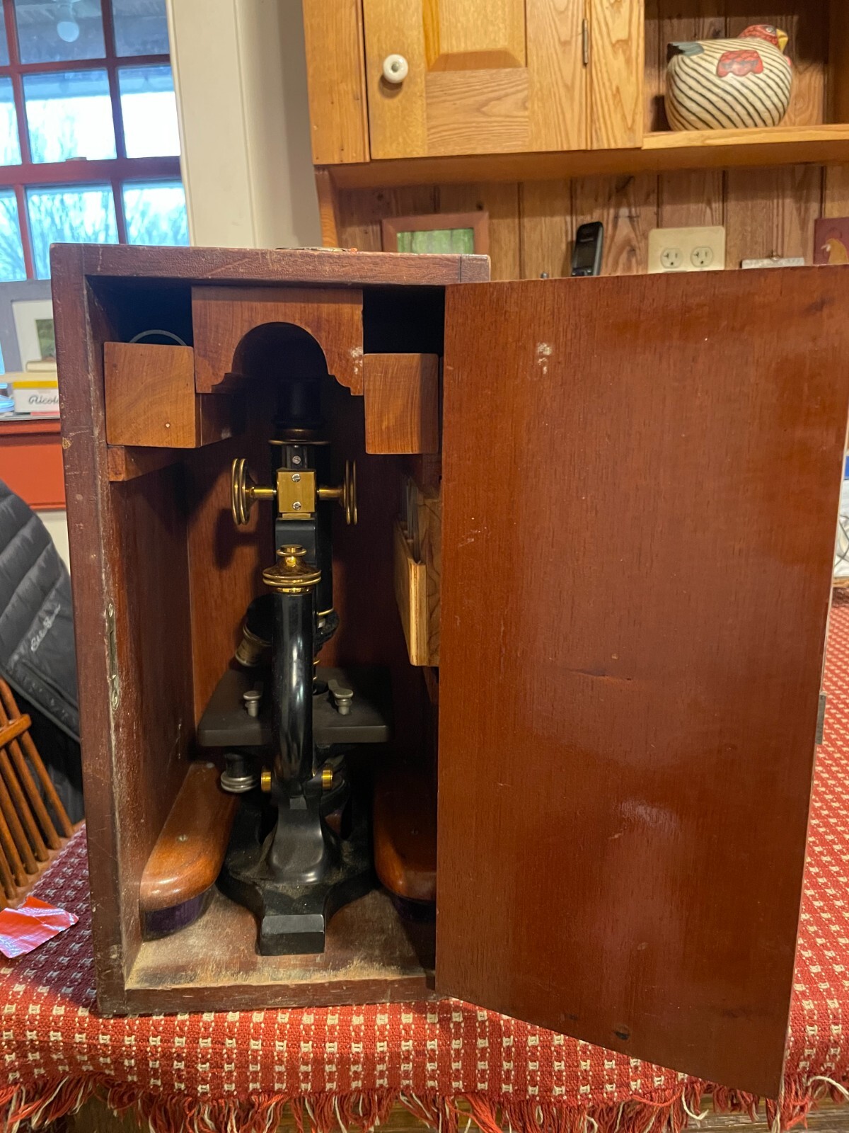 BAUSCH & LOMB MICROSCOPE W/ORIGINAL WOODEN CASE AND OPTICS