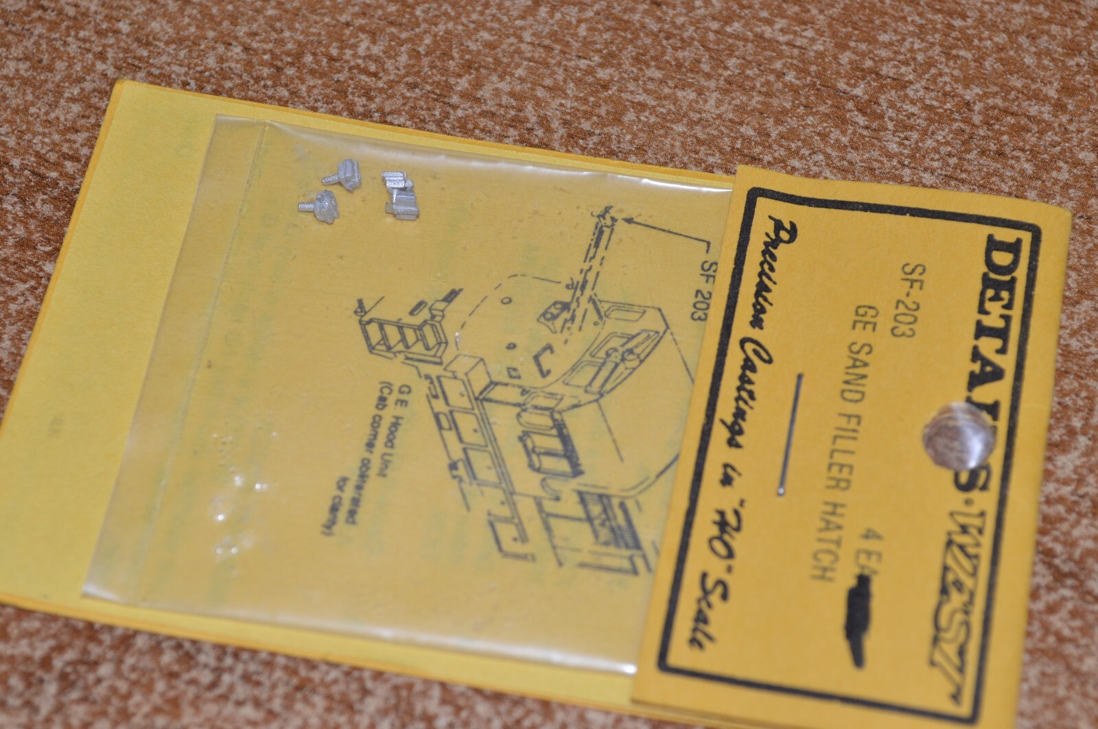 HO scale locomotive PARTS Details West SF-203 GE sand filler hatch (4)