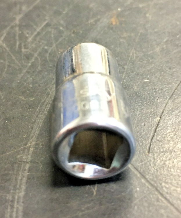Husky Size 9/32" SAE, 1/4" Drive, 6 Point Socket, 20009, USA