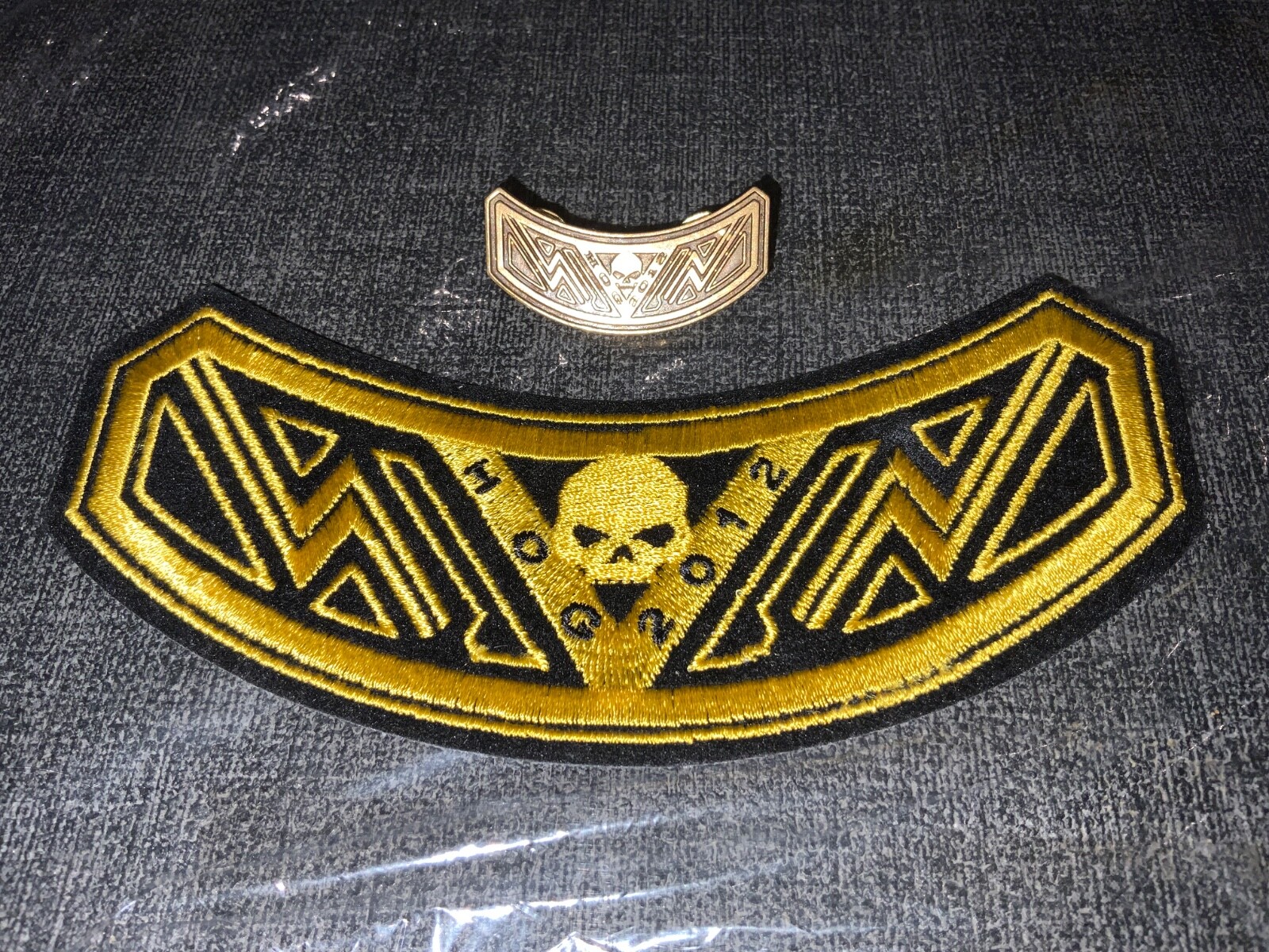 Harley Owners Group HOG Patch and Pin 2012 Skull Harley Davidson Motorcycle