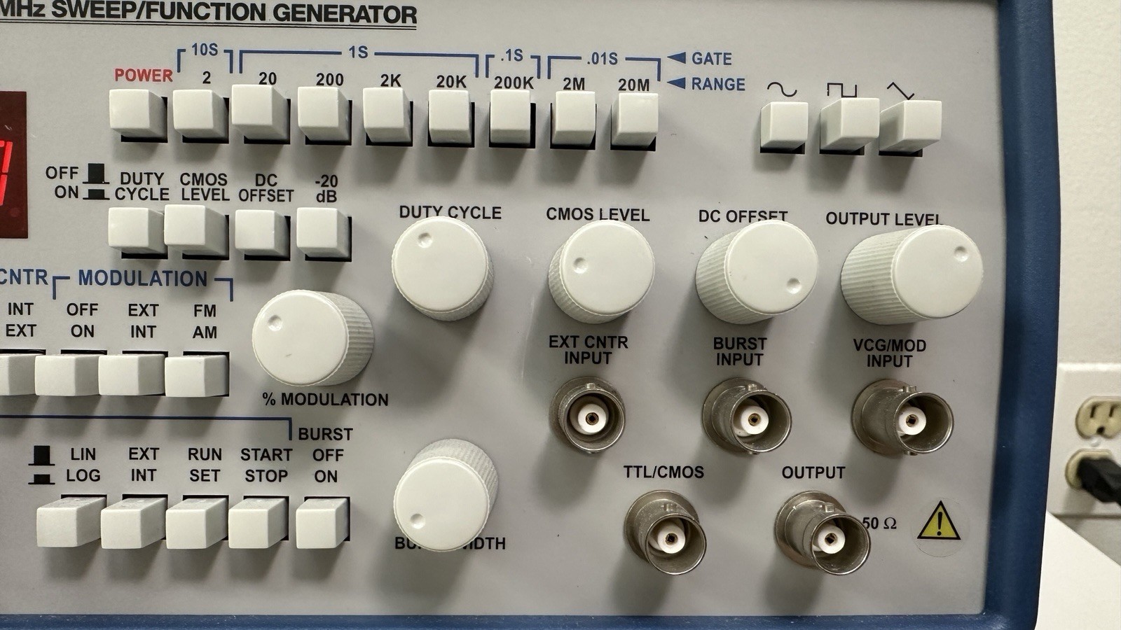 Bk Precision 4040A 20 MHz Sweep Function Generator / 30 Day Warranty
